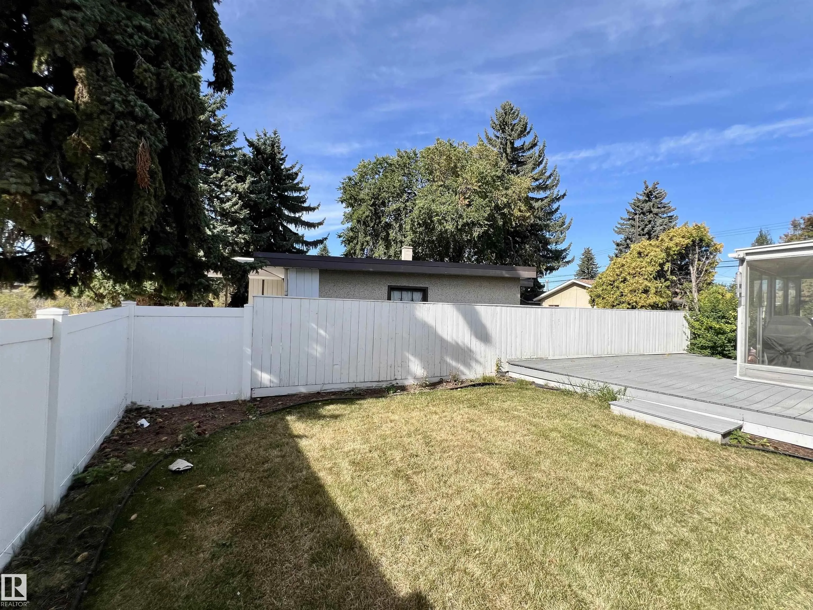 10212 FULTON Road