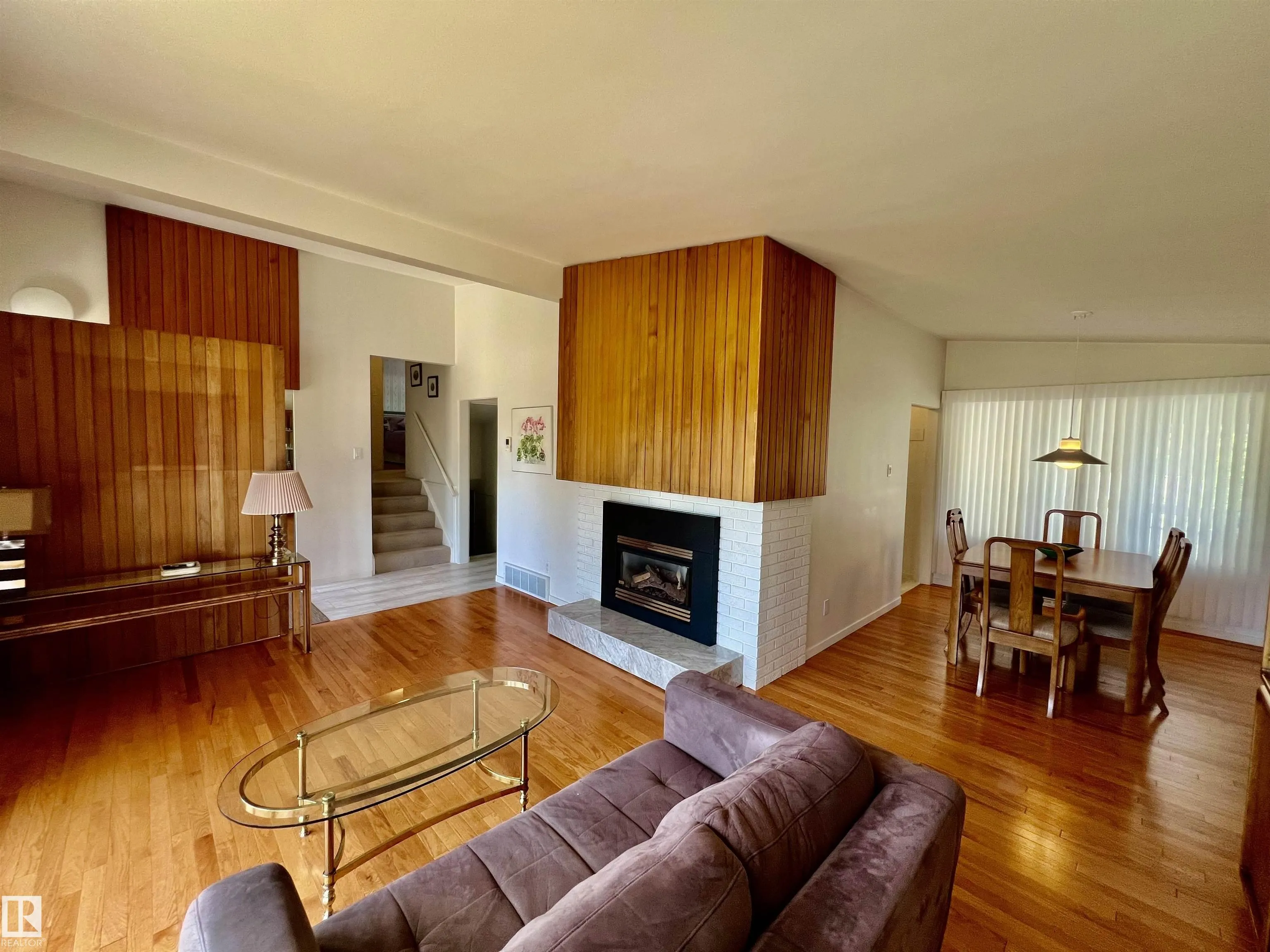 10212 FULTON Road