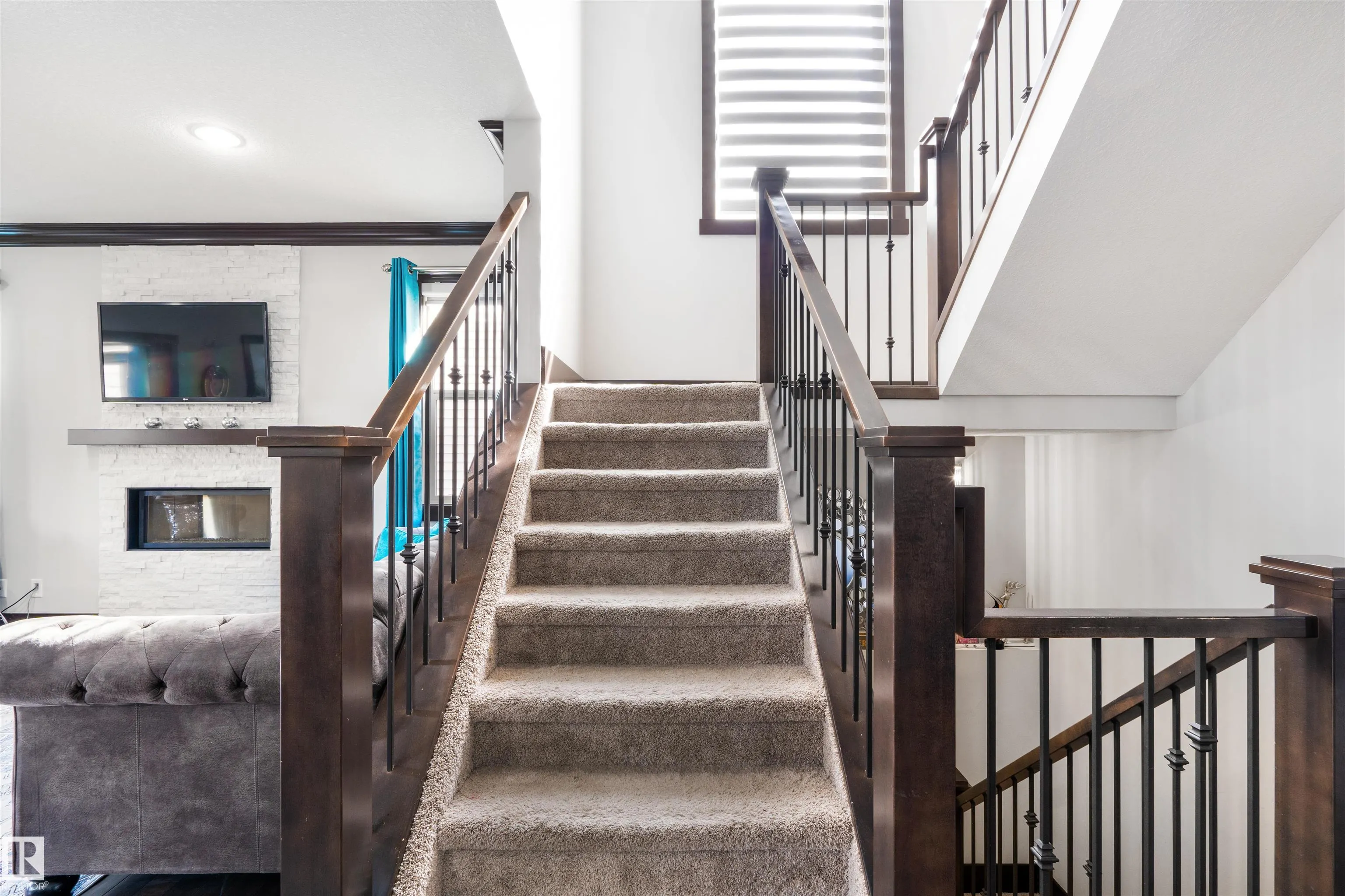 3223 ALLAN Way