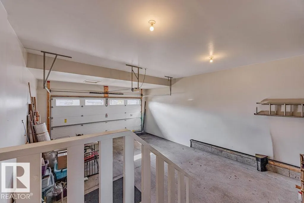 1019 COOPERS HAWK Link