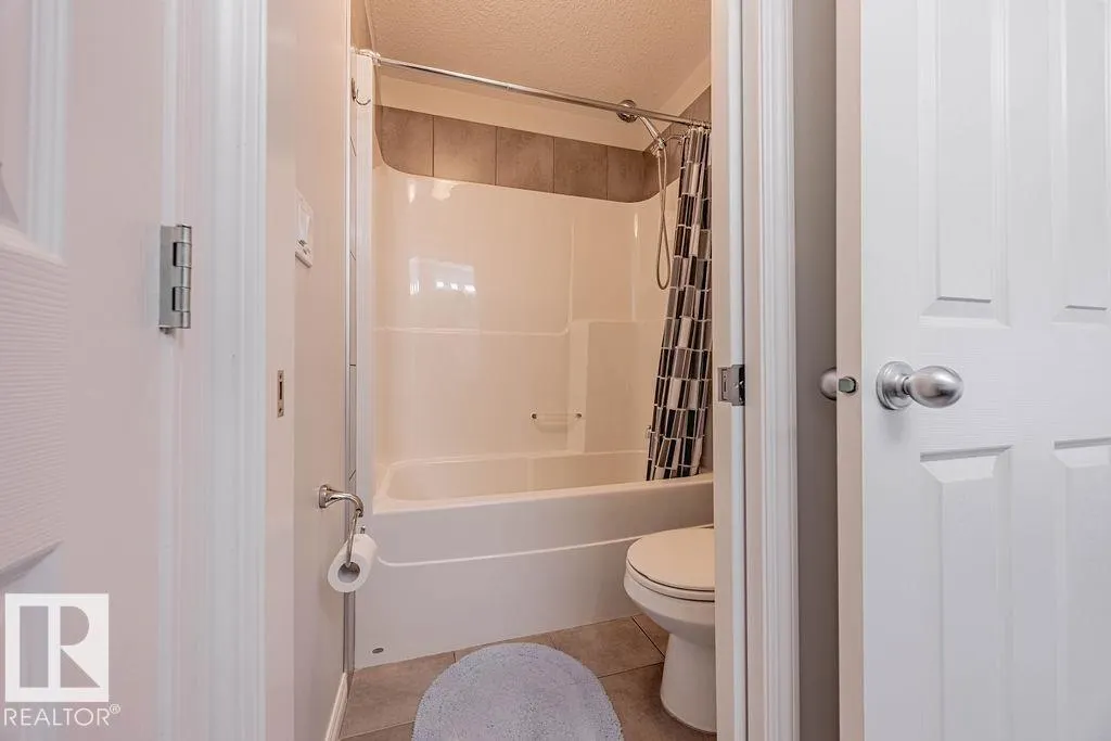 1019 COOPERS HAWK Link