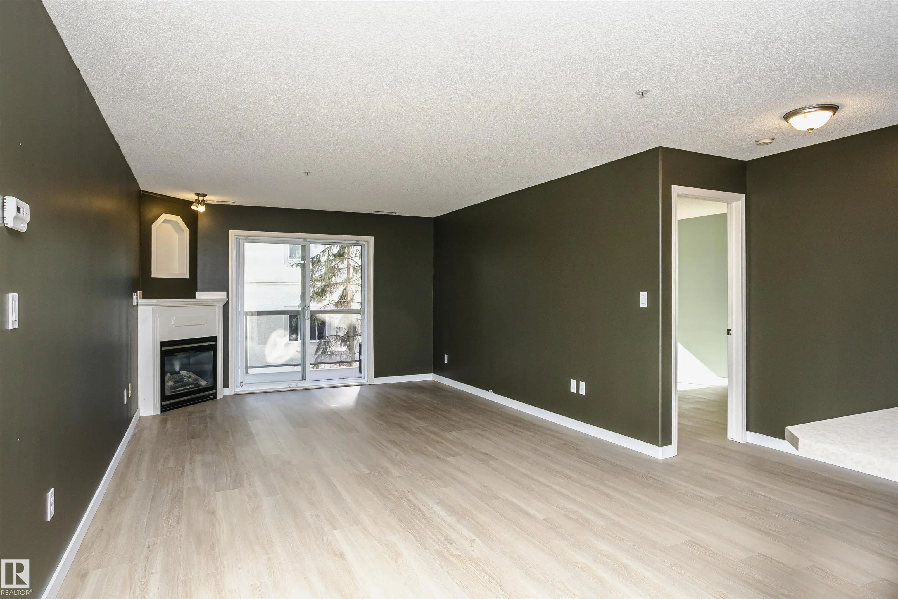 279 SUDER GREENS Drive
