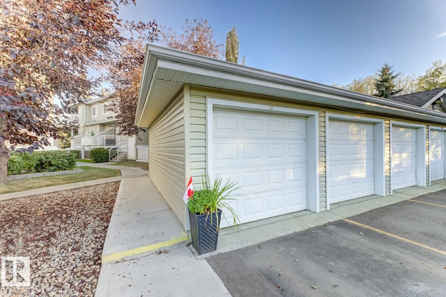 79 BELLEROSE Drive