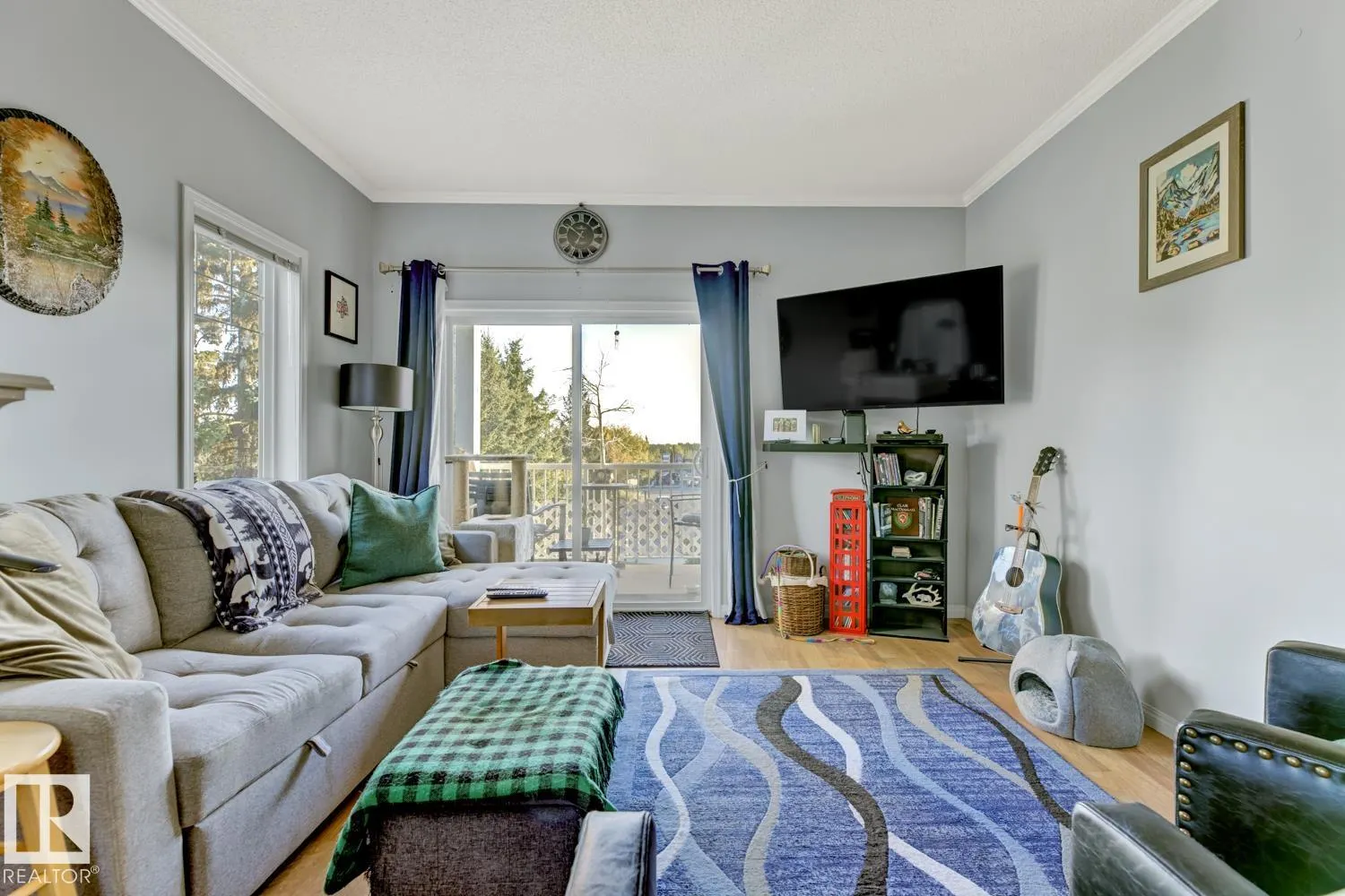 79 BELLEROSE Drive