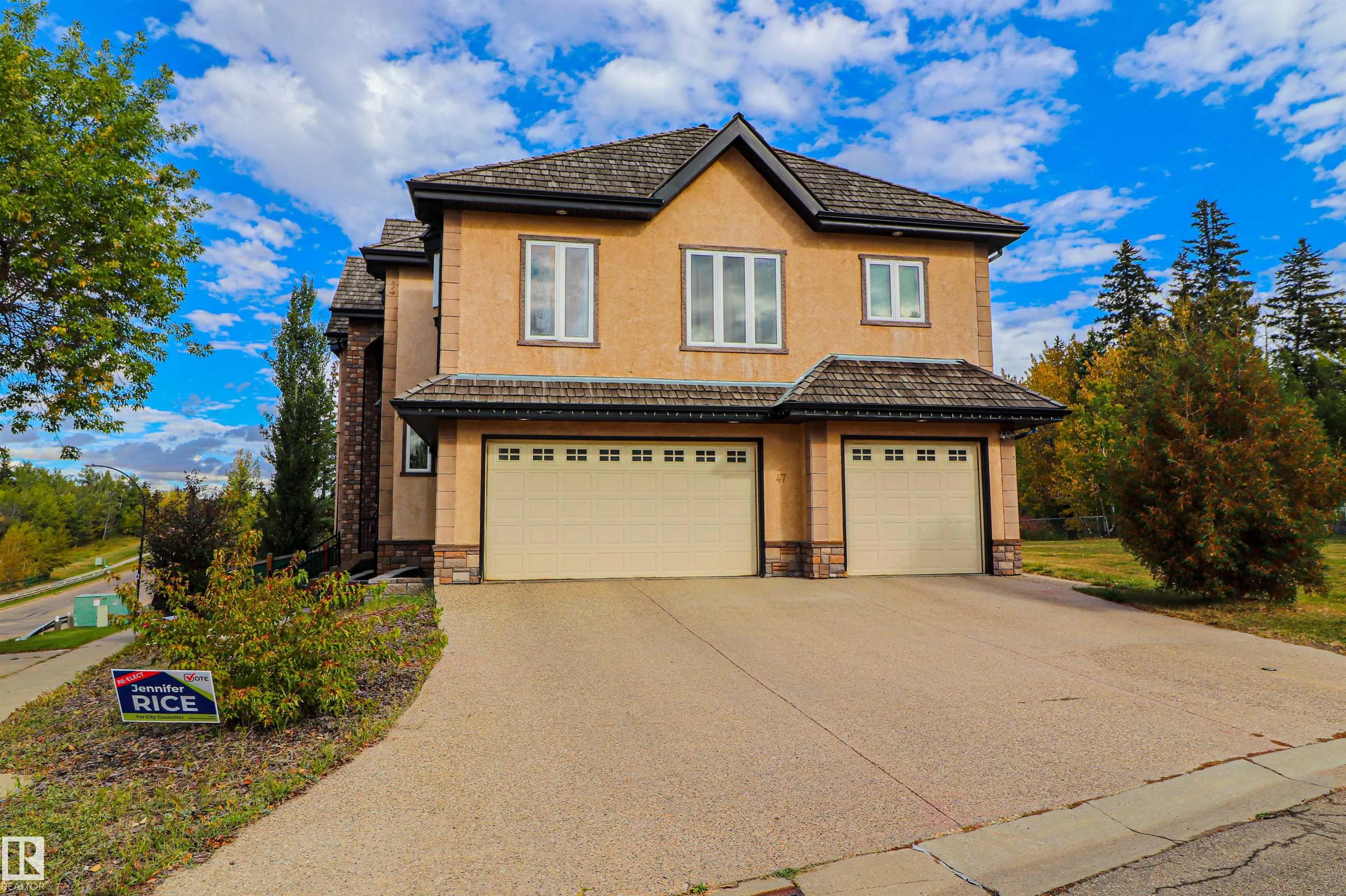 47 BLACKBURN Drive