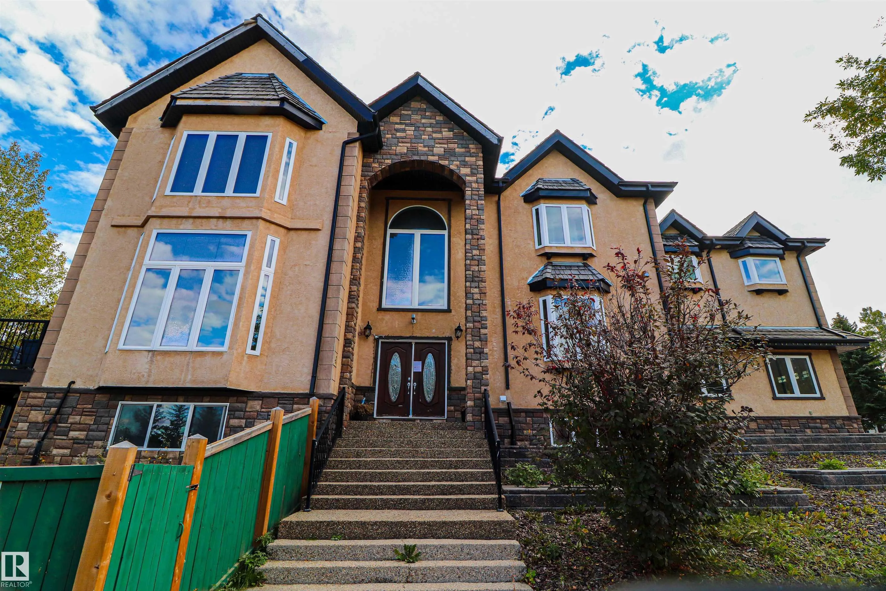 47 BLACKBURN Drive