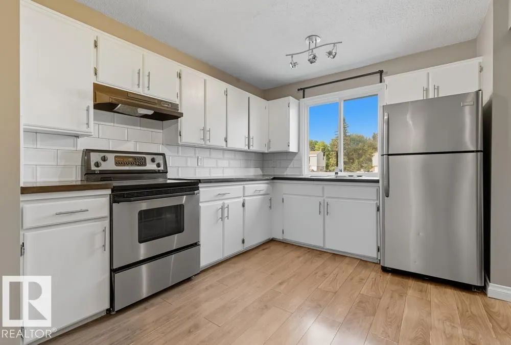 849 ERIN Place