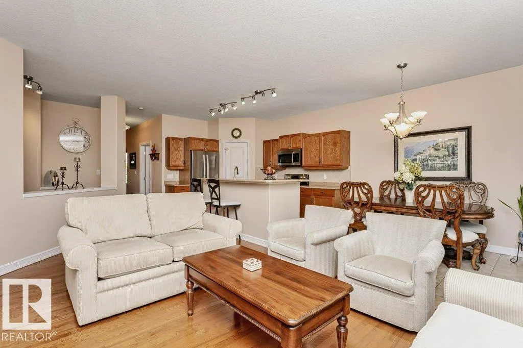 16224 73 ST