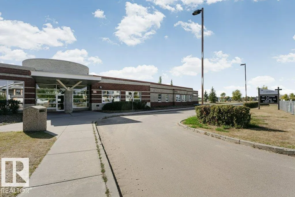 16224 73 ST