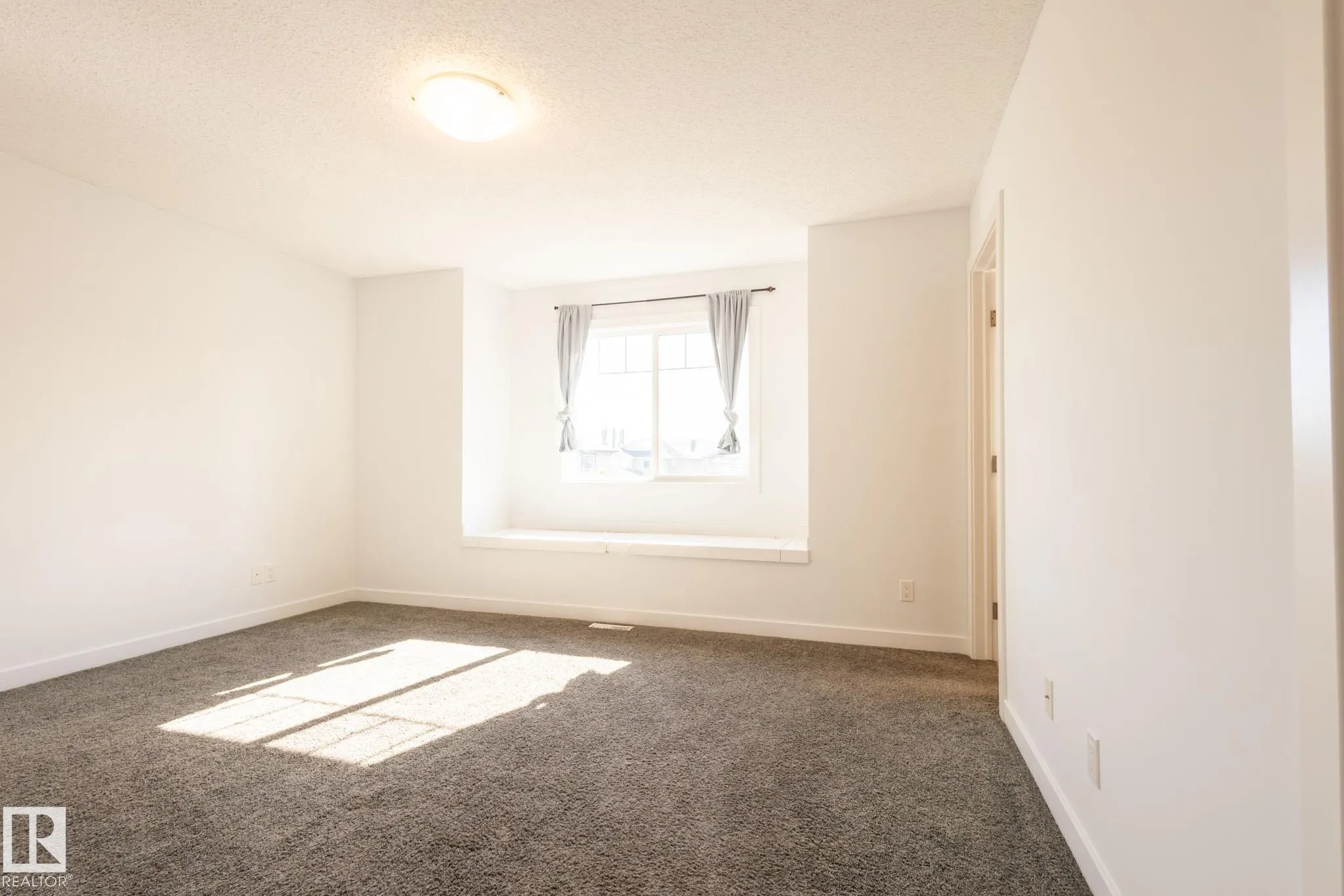 3103 HILTON Drive