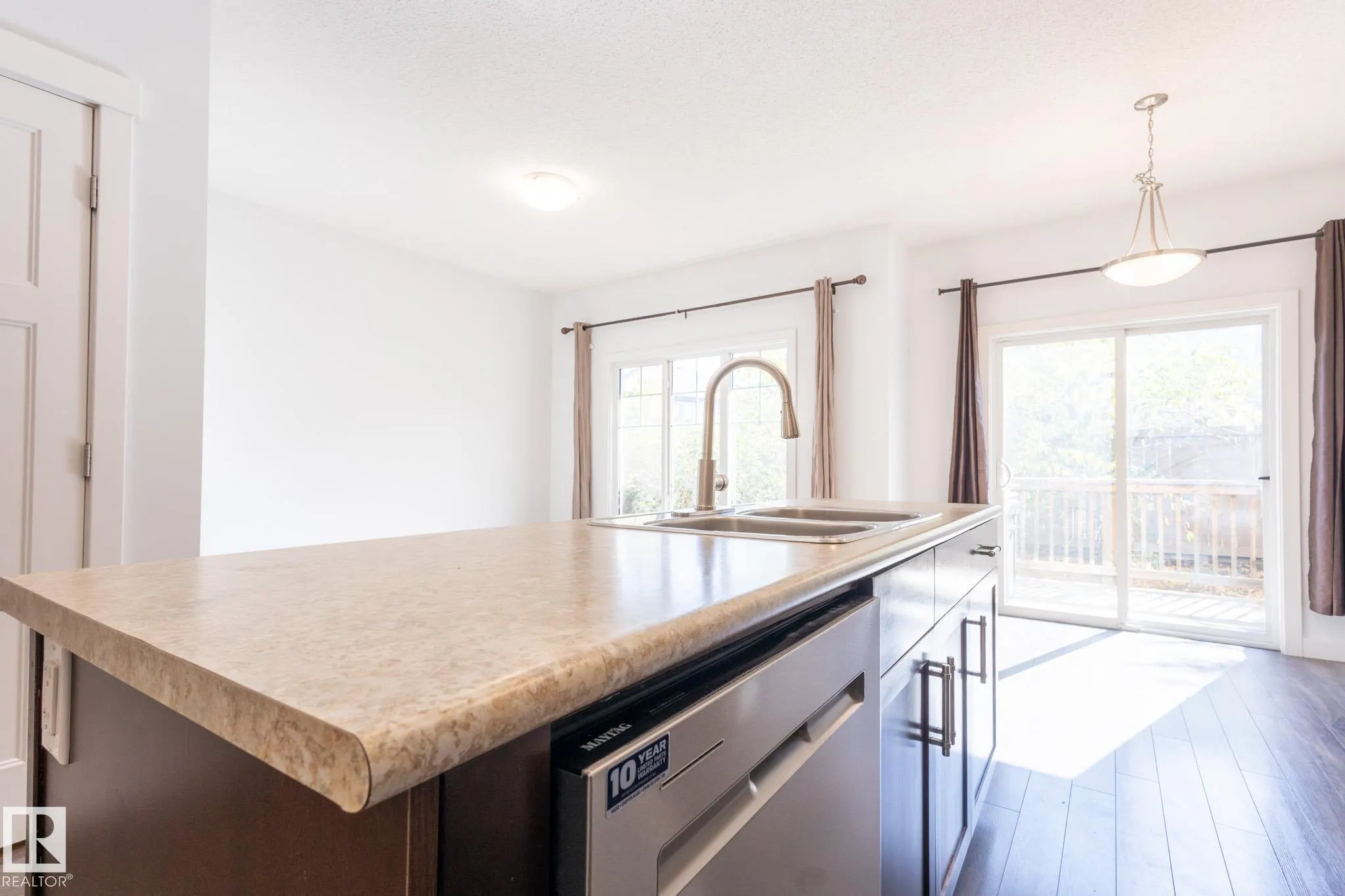 3103 HILTON Drive