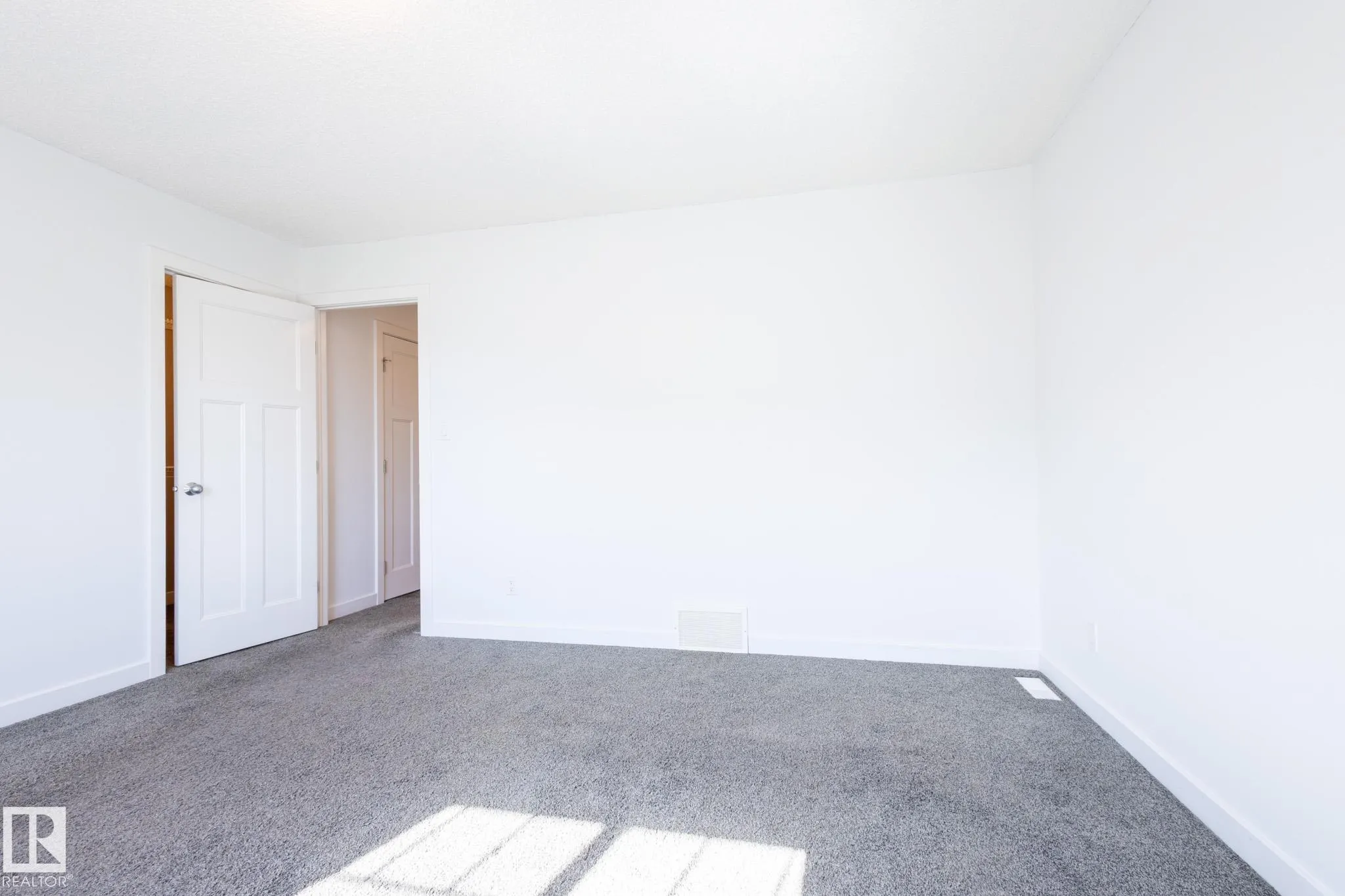 3103 HILTON Drive