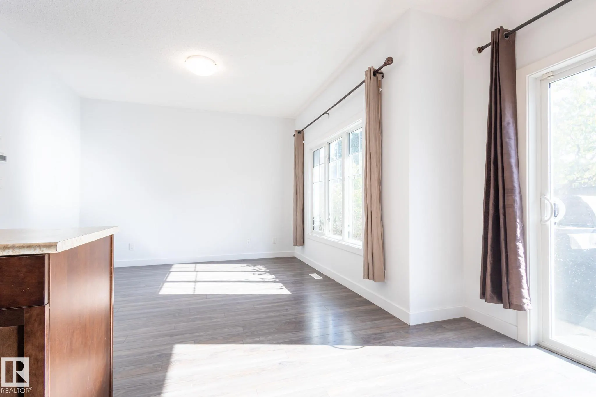 3103 HILTON Drive