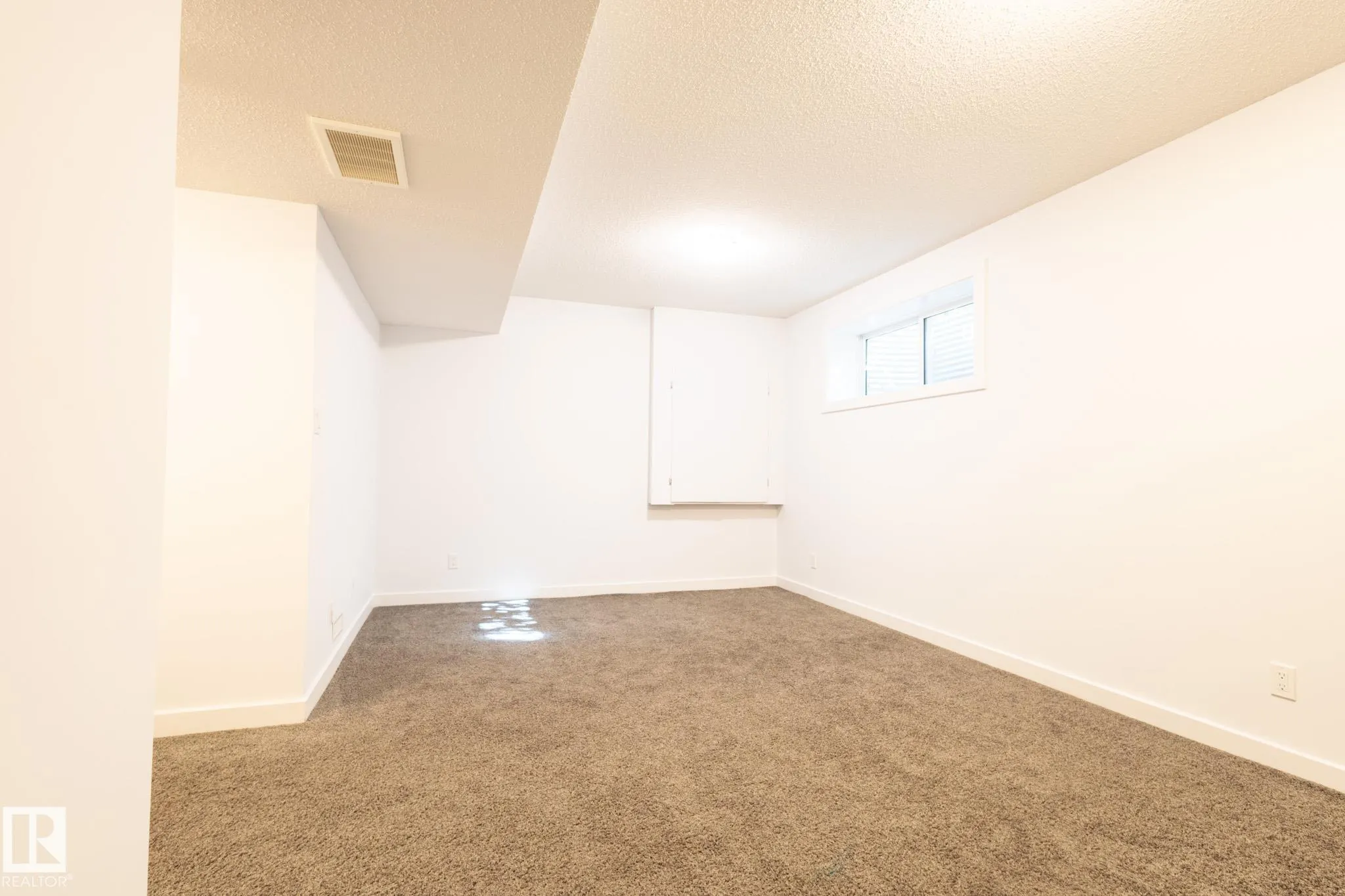 3103 HILTON Drive