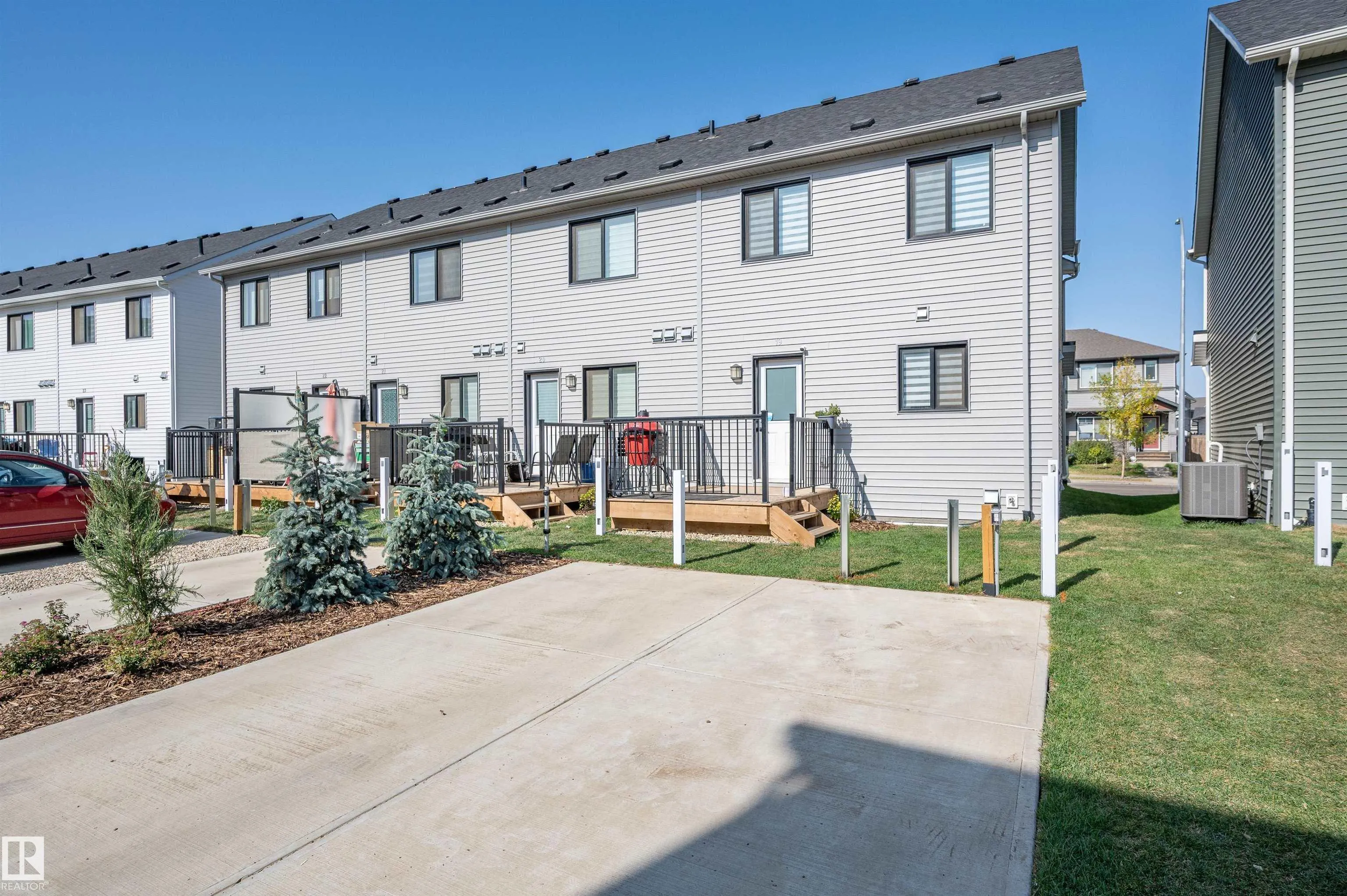 525 SECORD Boulevard