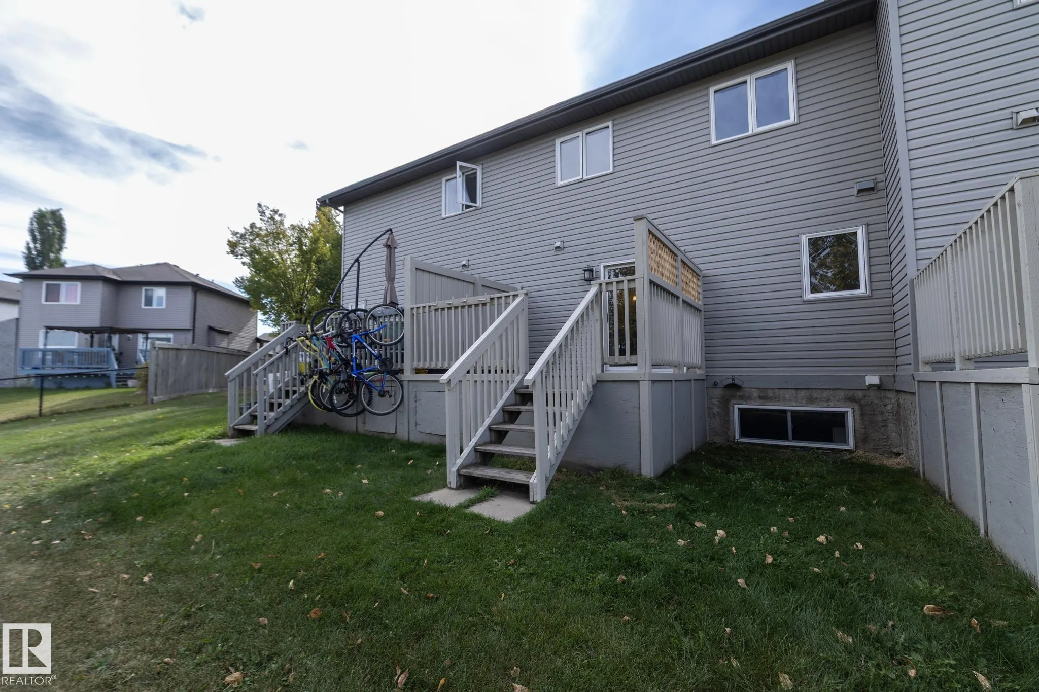 197 BIRCHWOOD Close