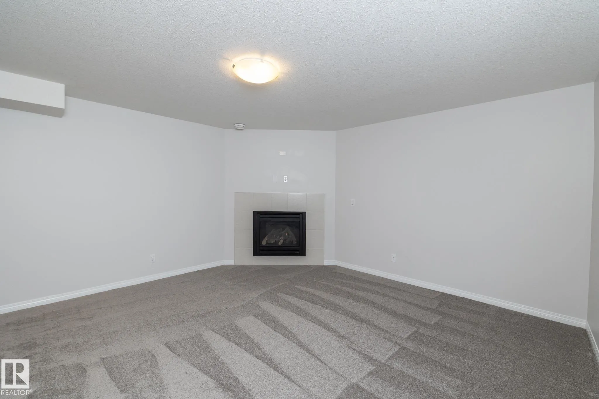 197 BIRCHWOOD Close