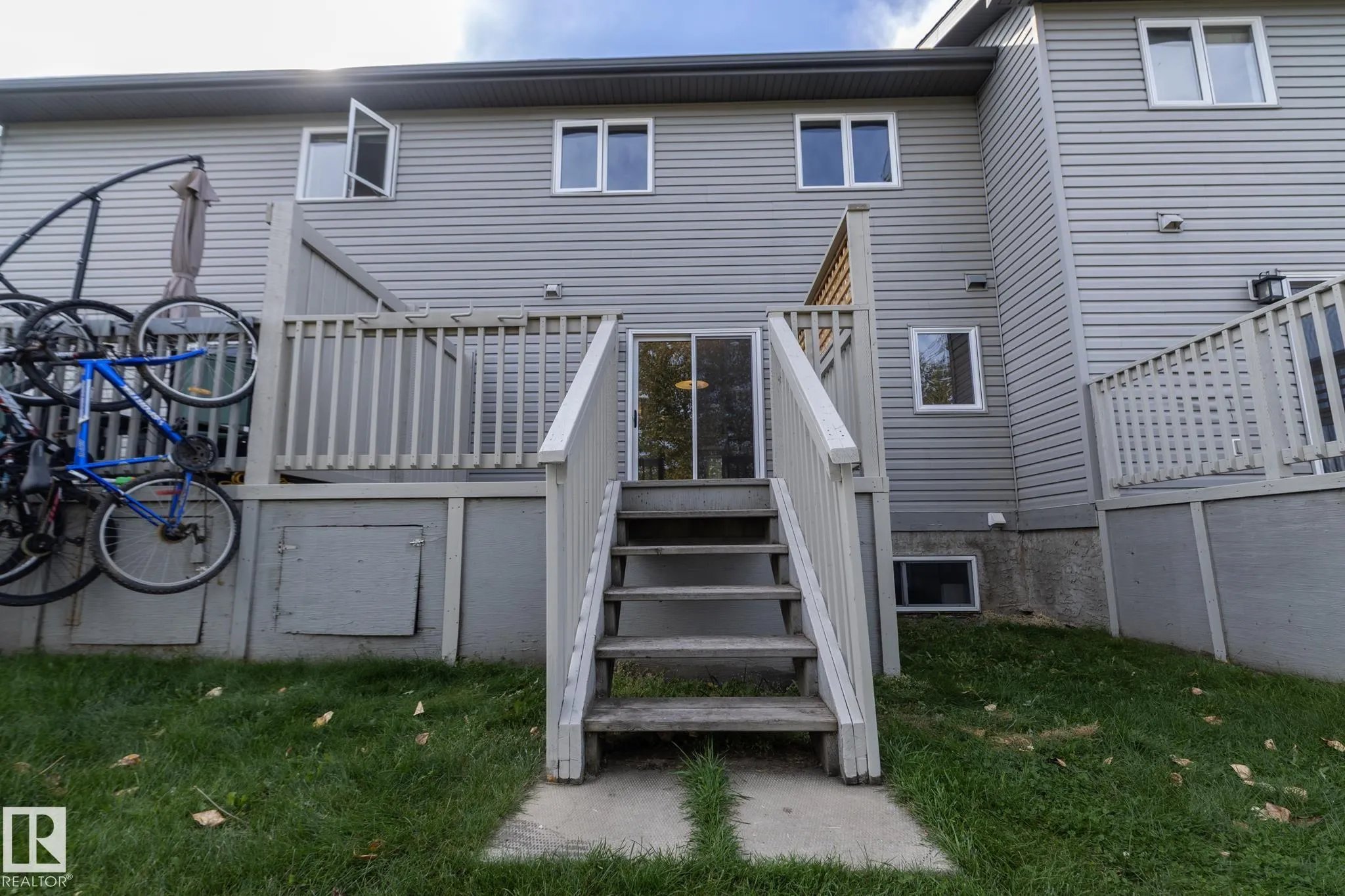 197 BIRCHWOOD Close