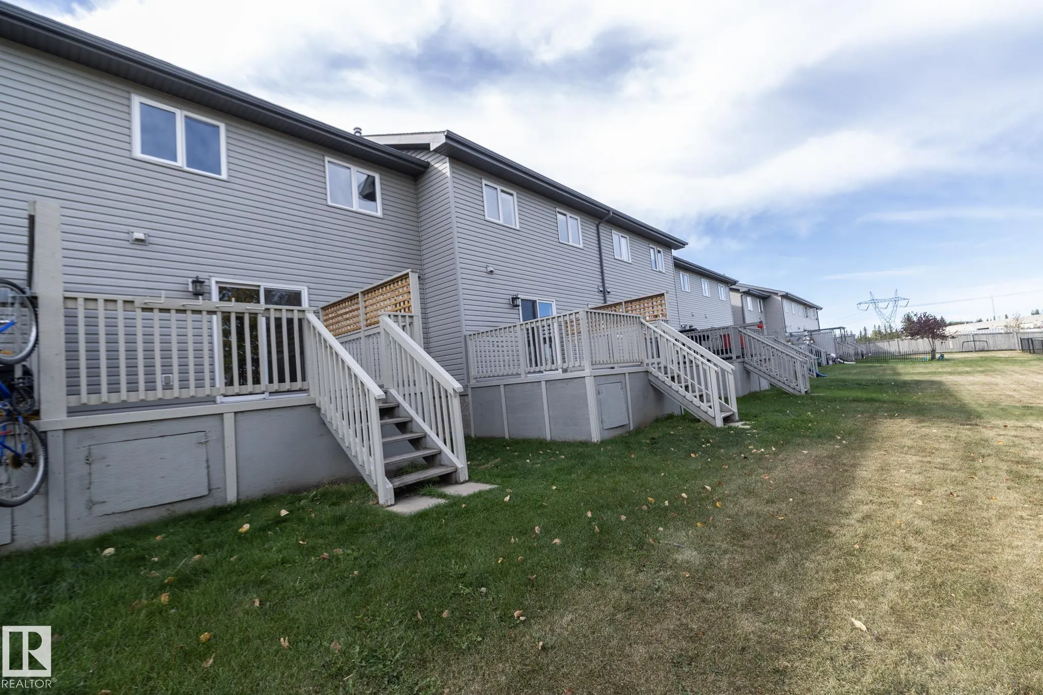 197 BIRCHWOOD Close