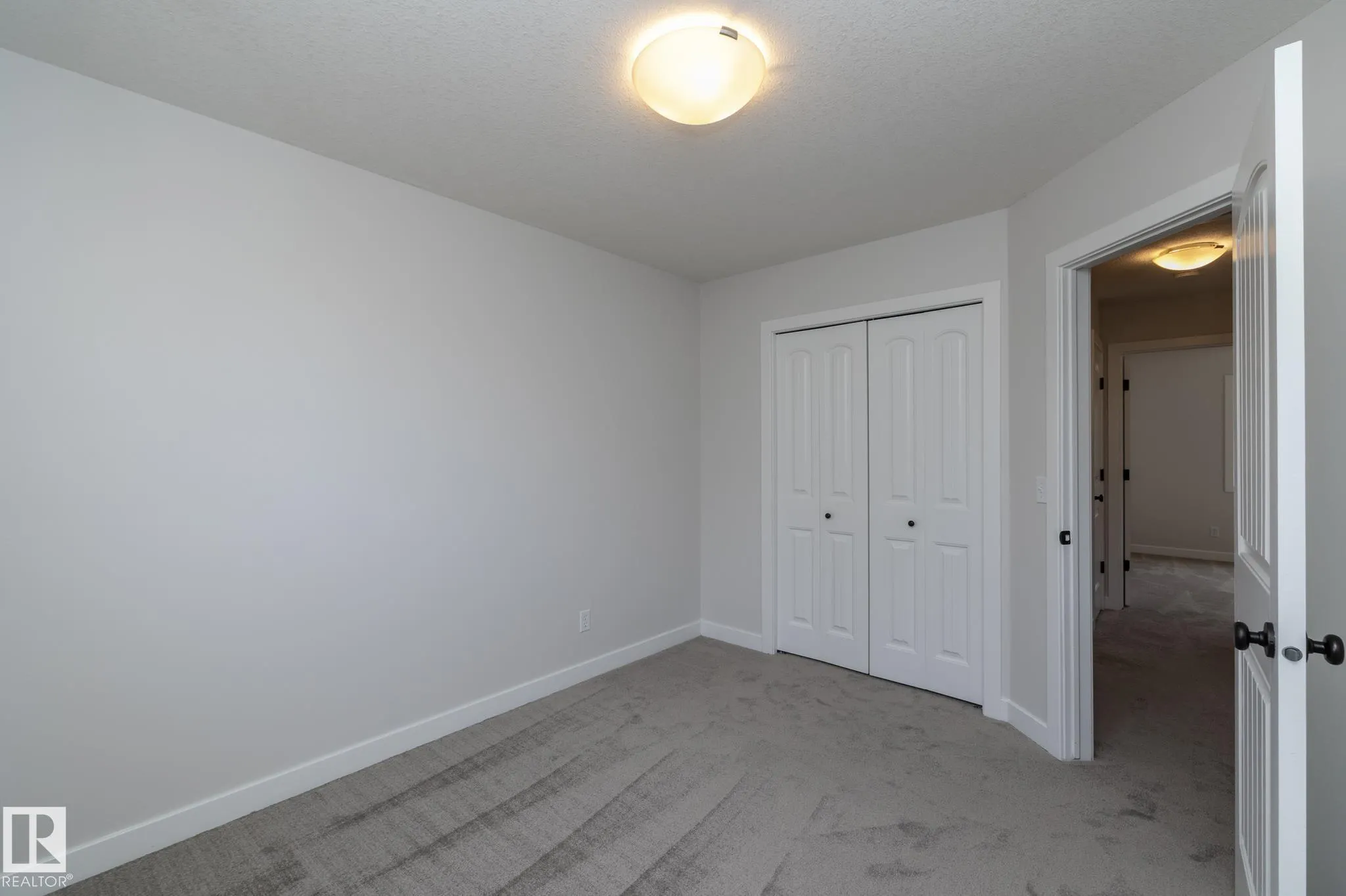 197 BIRCHWOOD Close