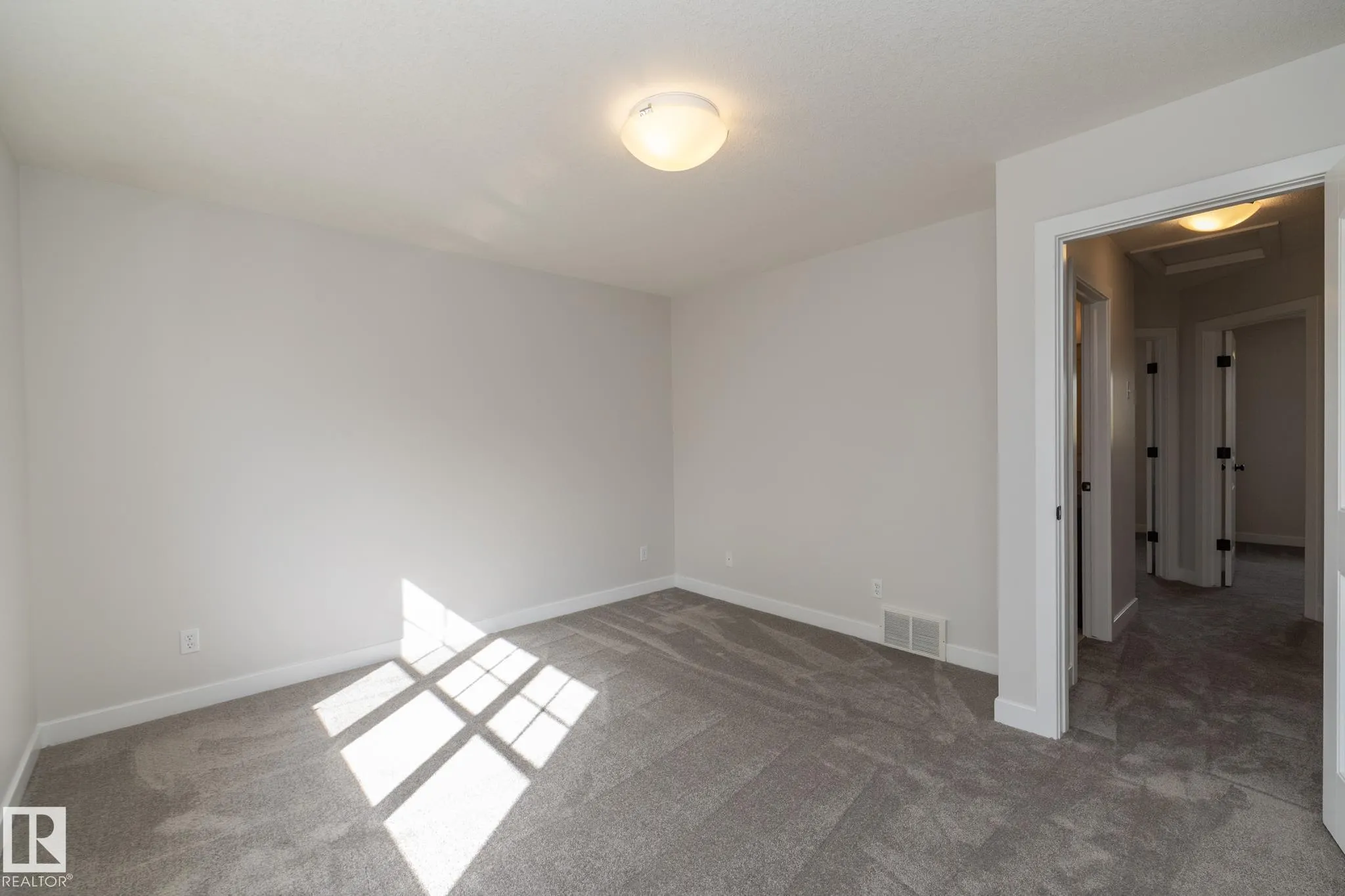 197 BIRCHWOOD Close