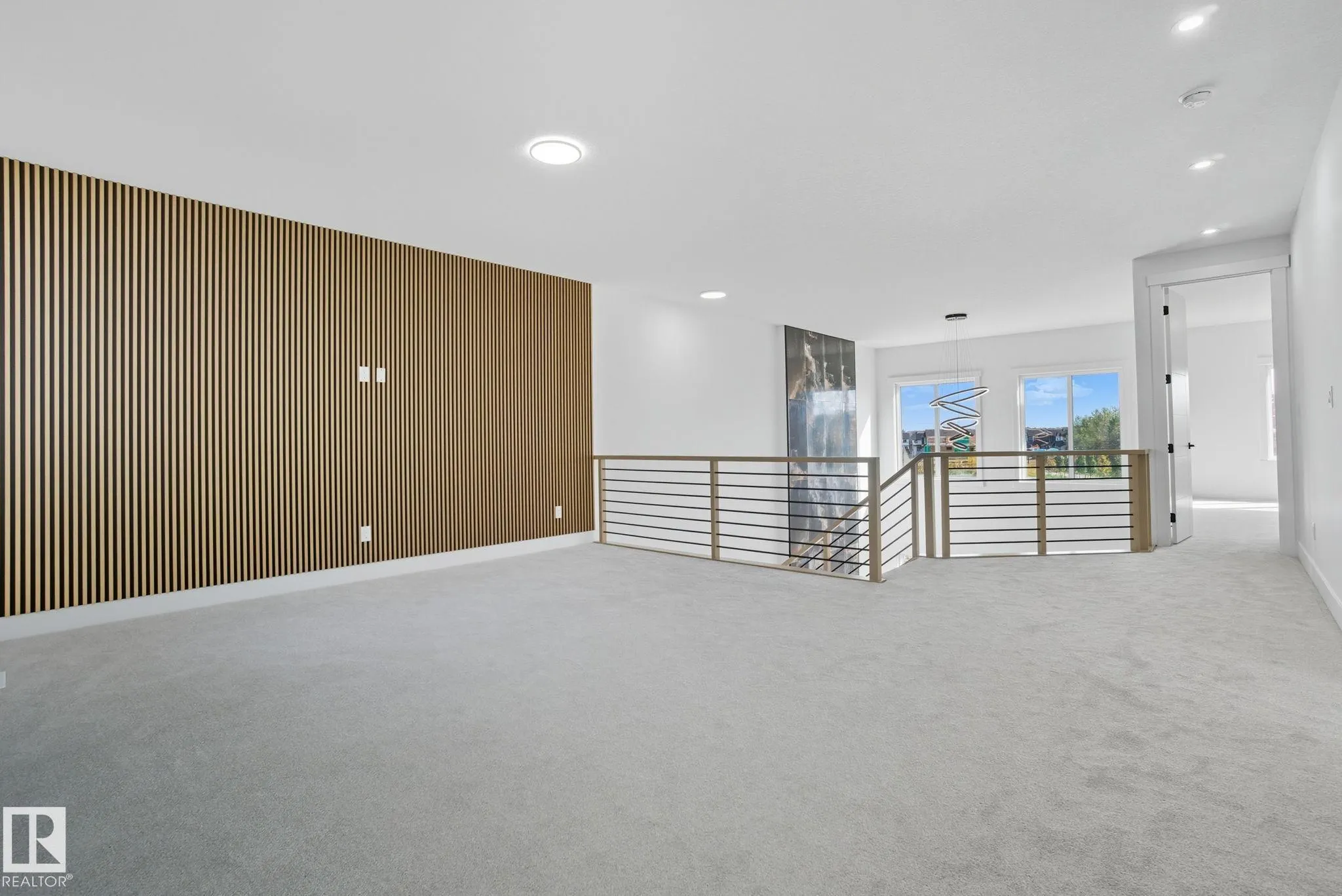3325 Chernowski Way