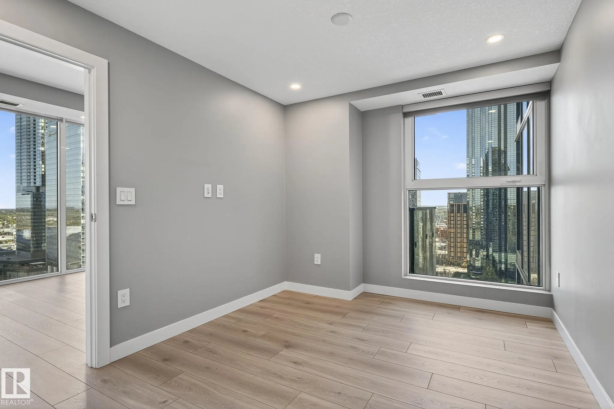 10180 103 Street