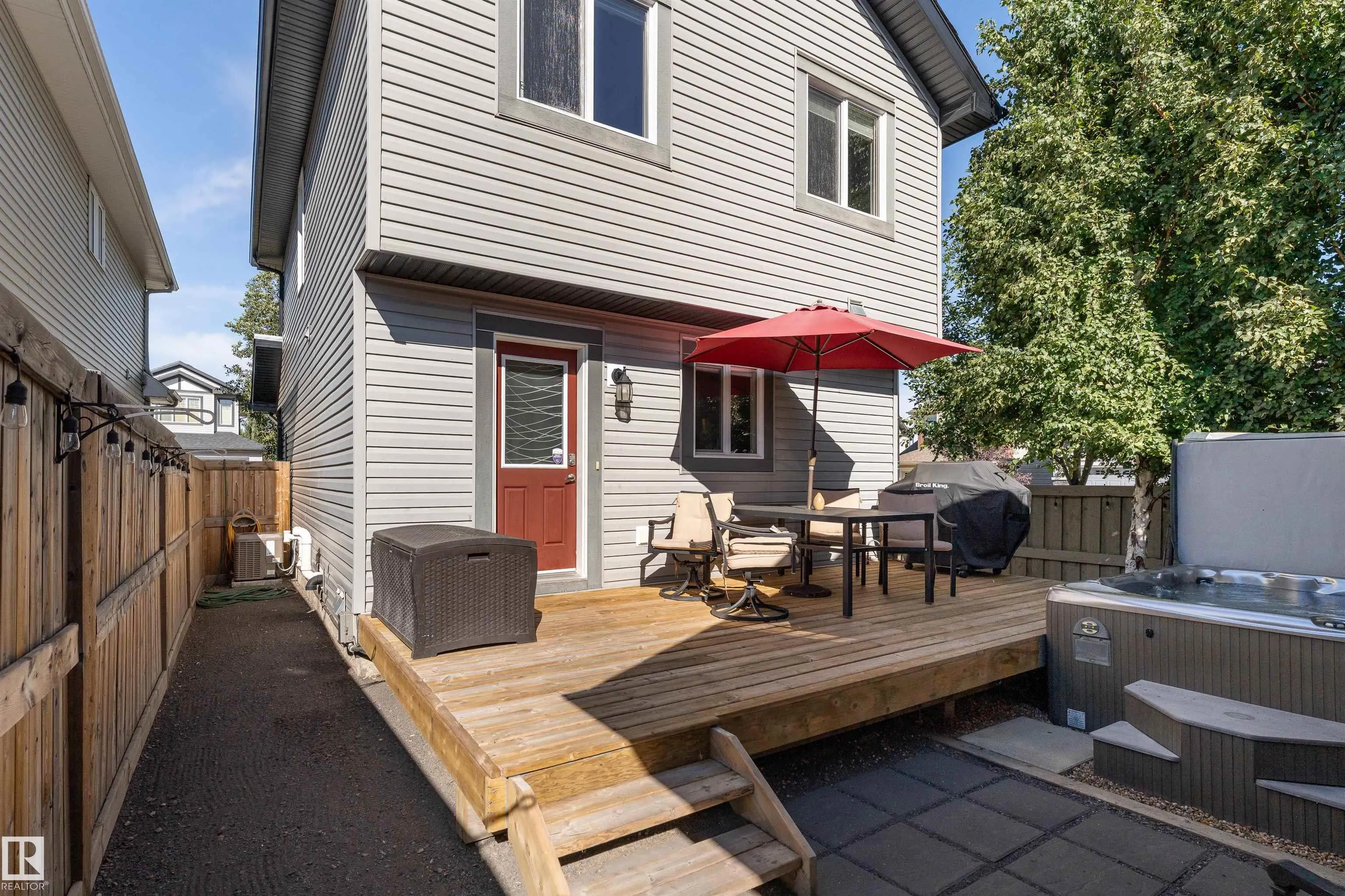 3722 Alexander Crescent