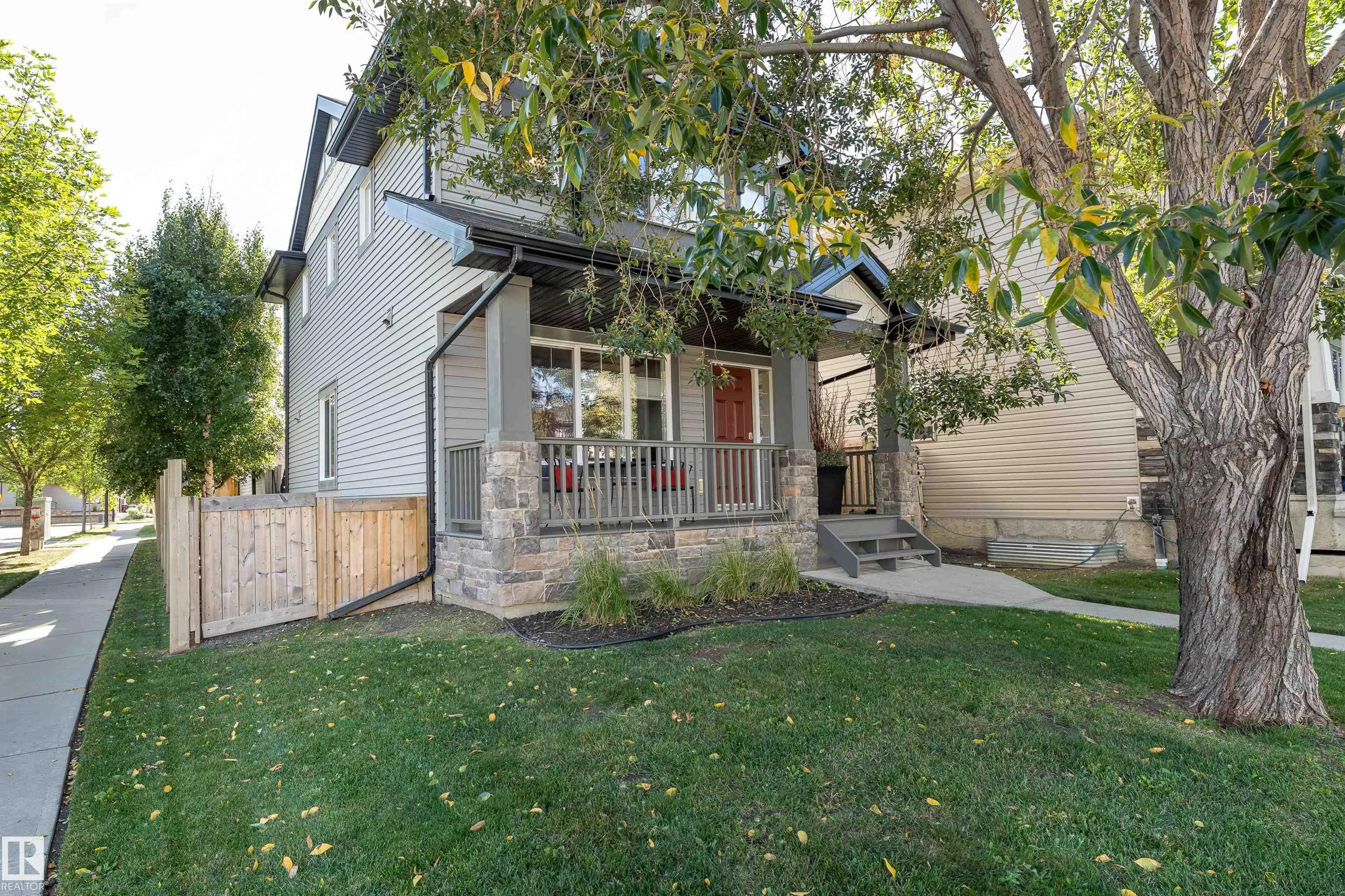 3722 Alexander Crescent
