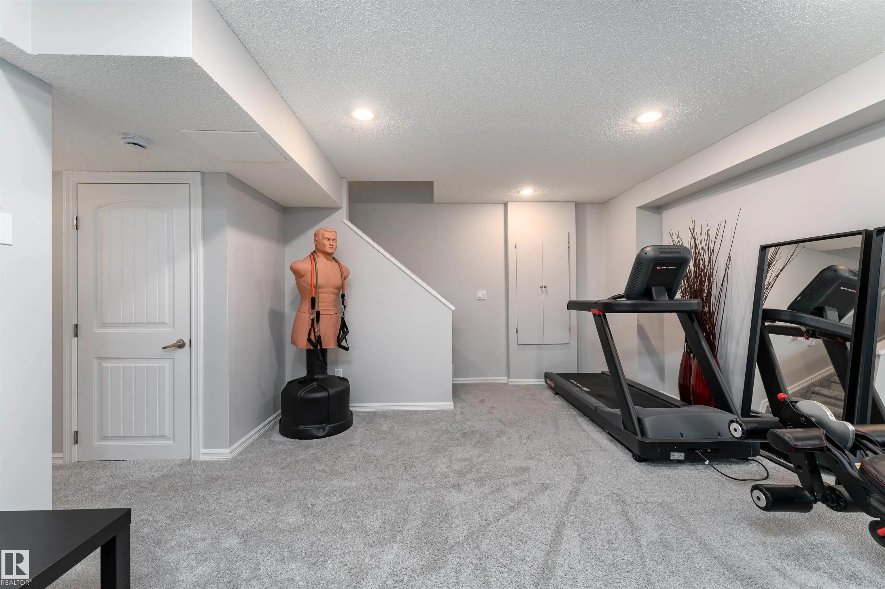 3722 Alexander Crescent