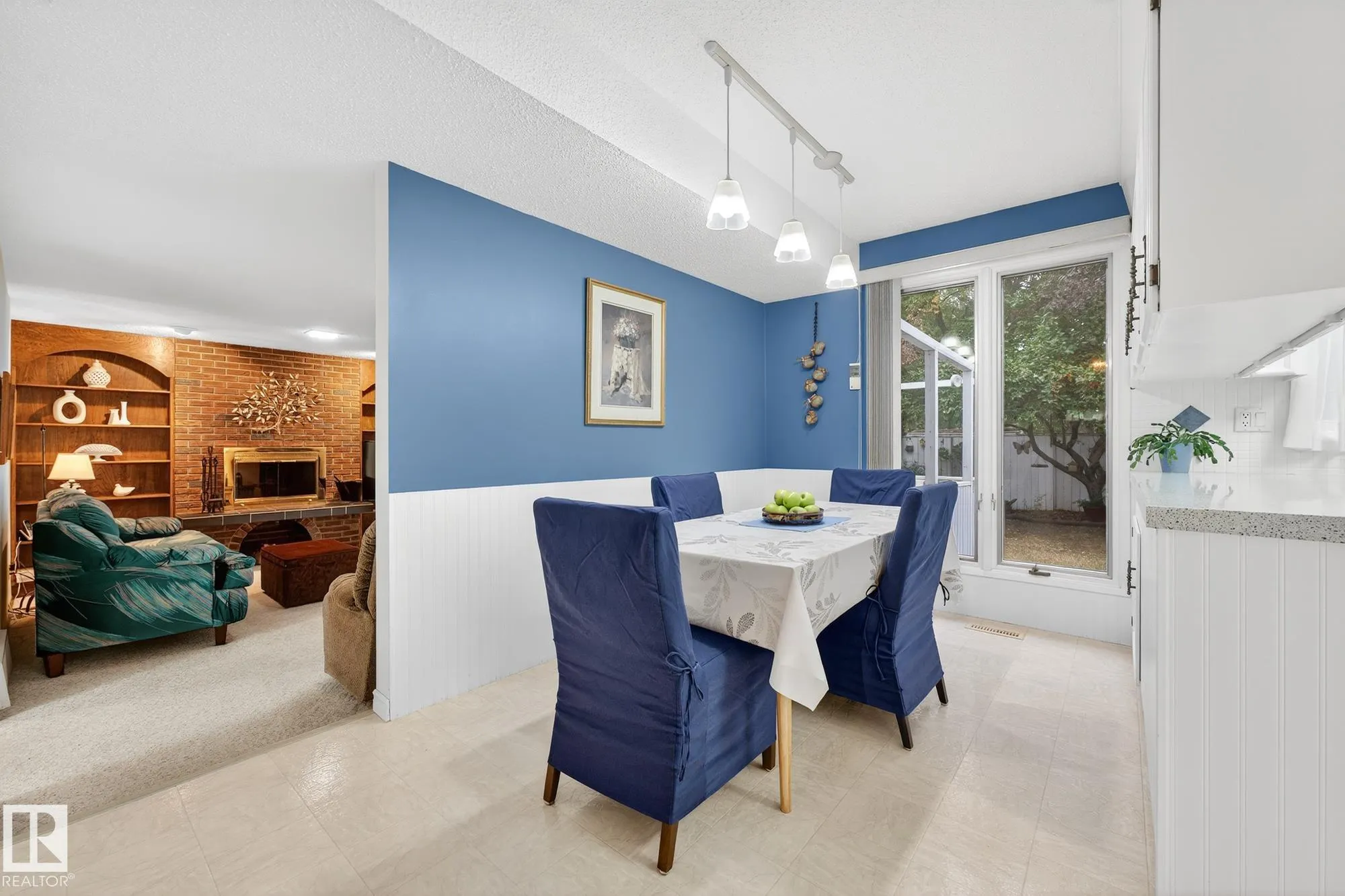 316 LESSARD Drive