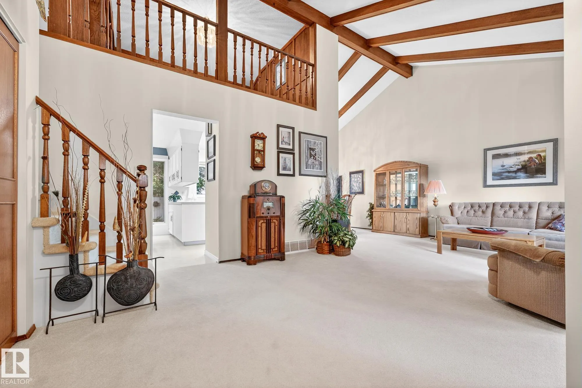 316 LESSARD Drive