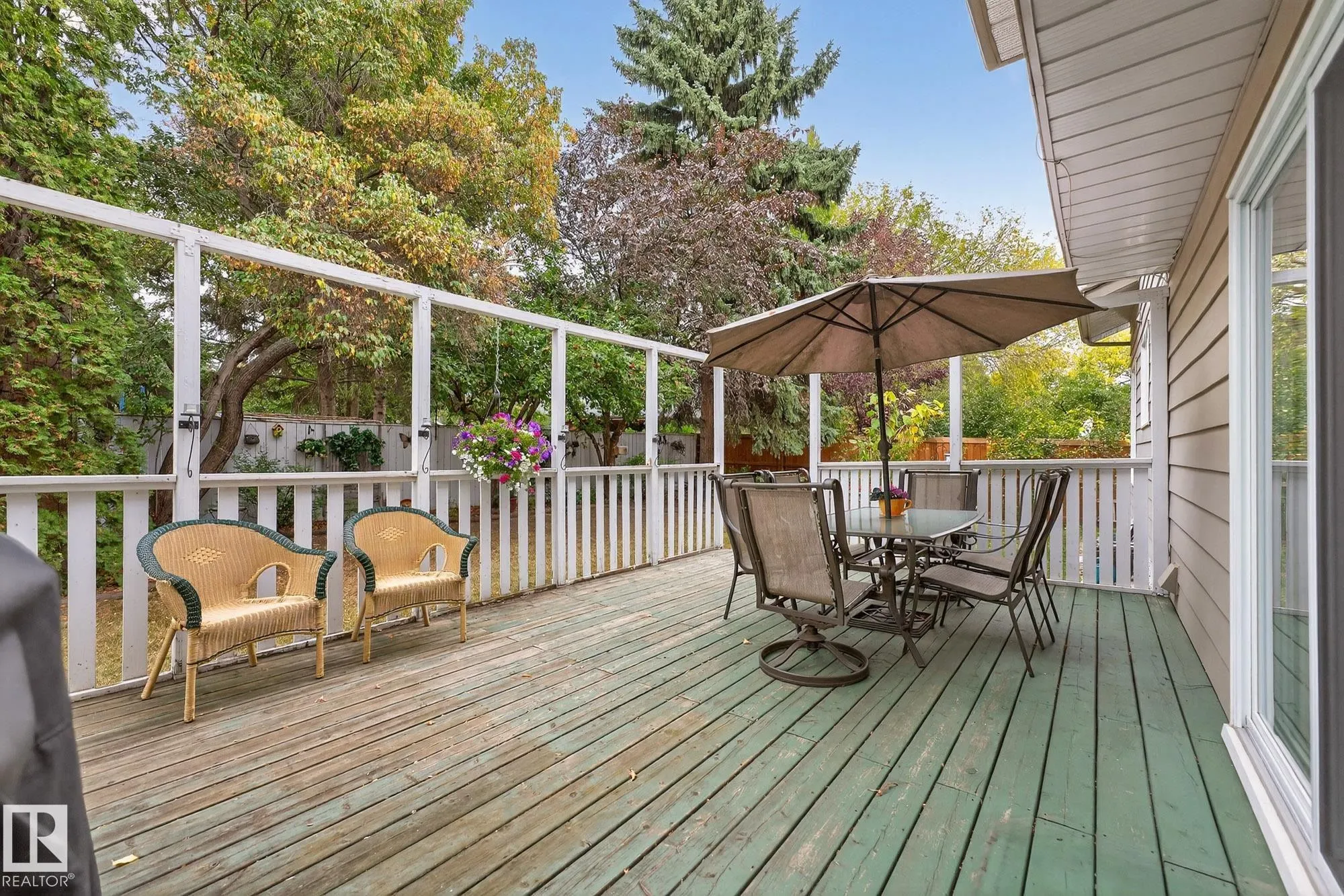 316 LESSARD Drive