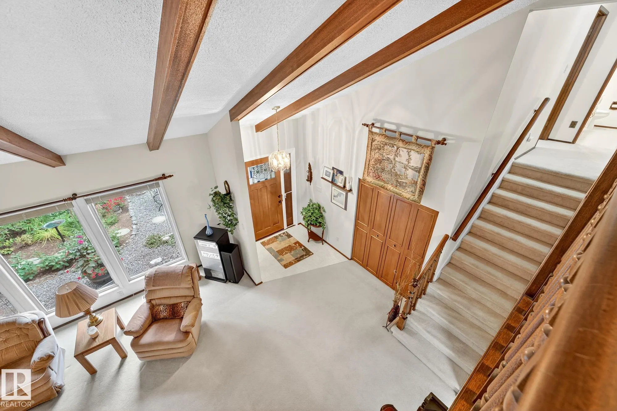 316 LESSARD Drive