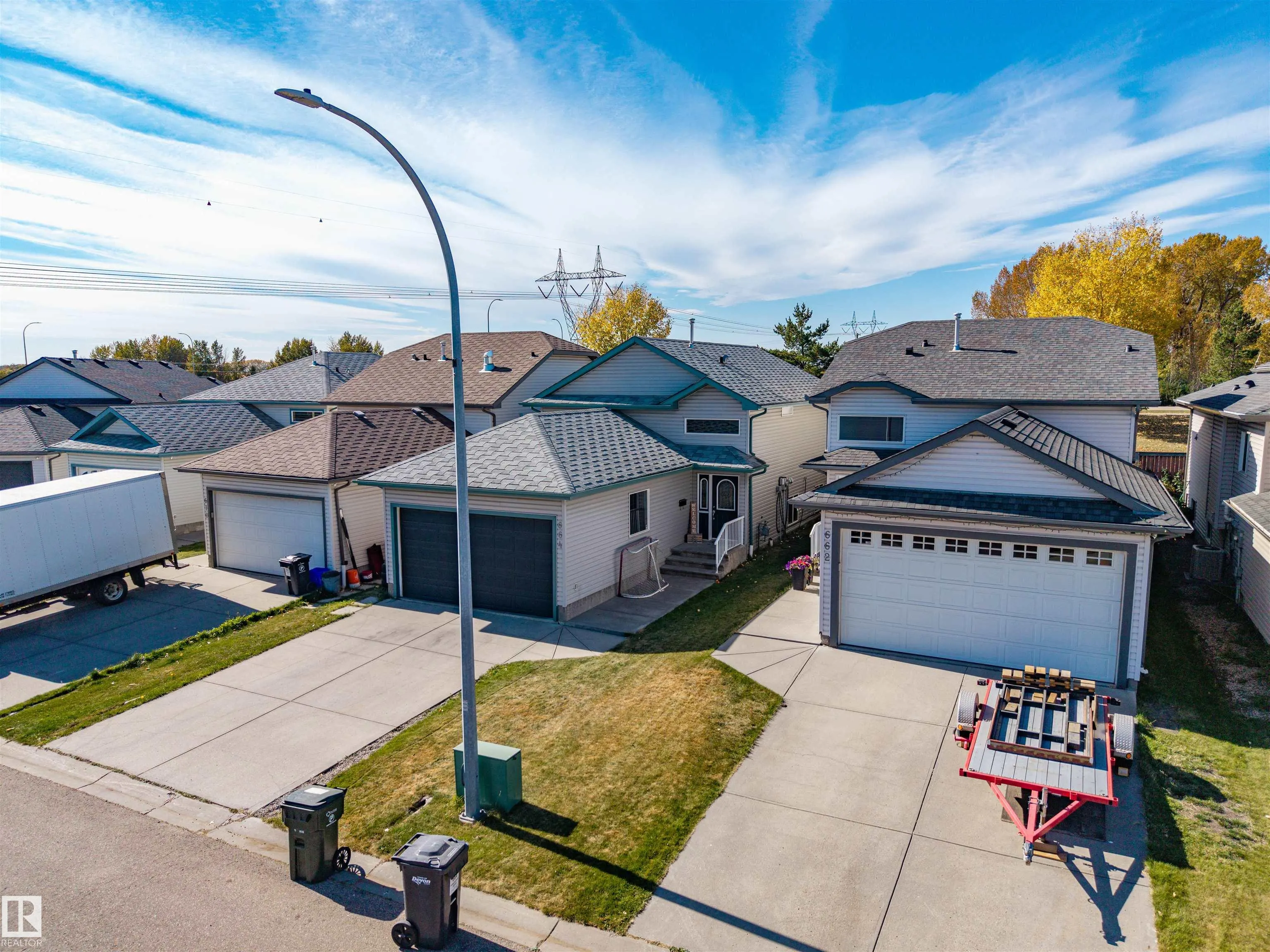 664 KANANASKIS Drive