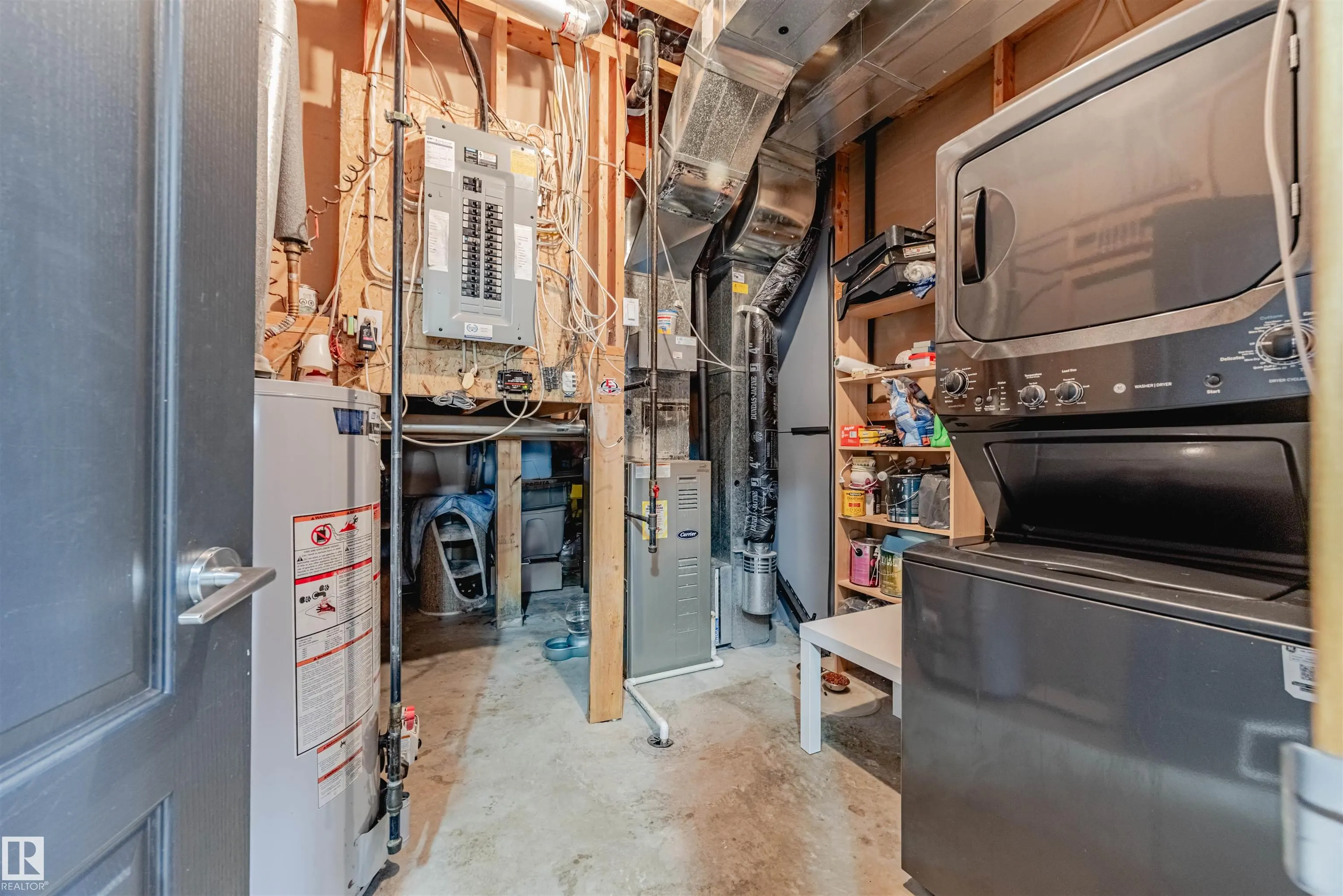 664 KANANASKIS Drive