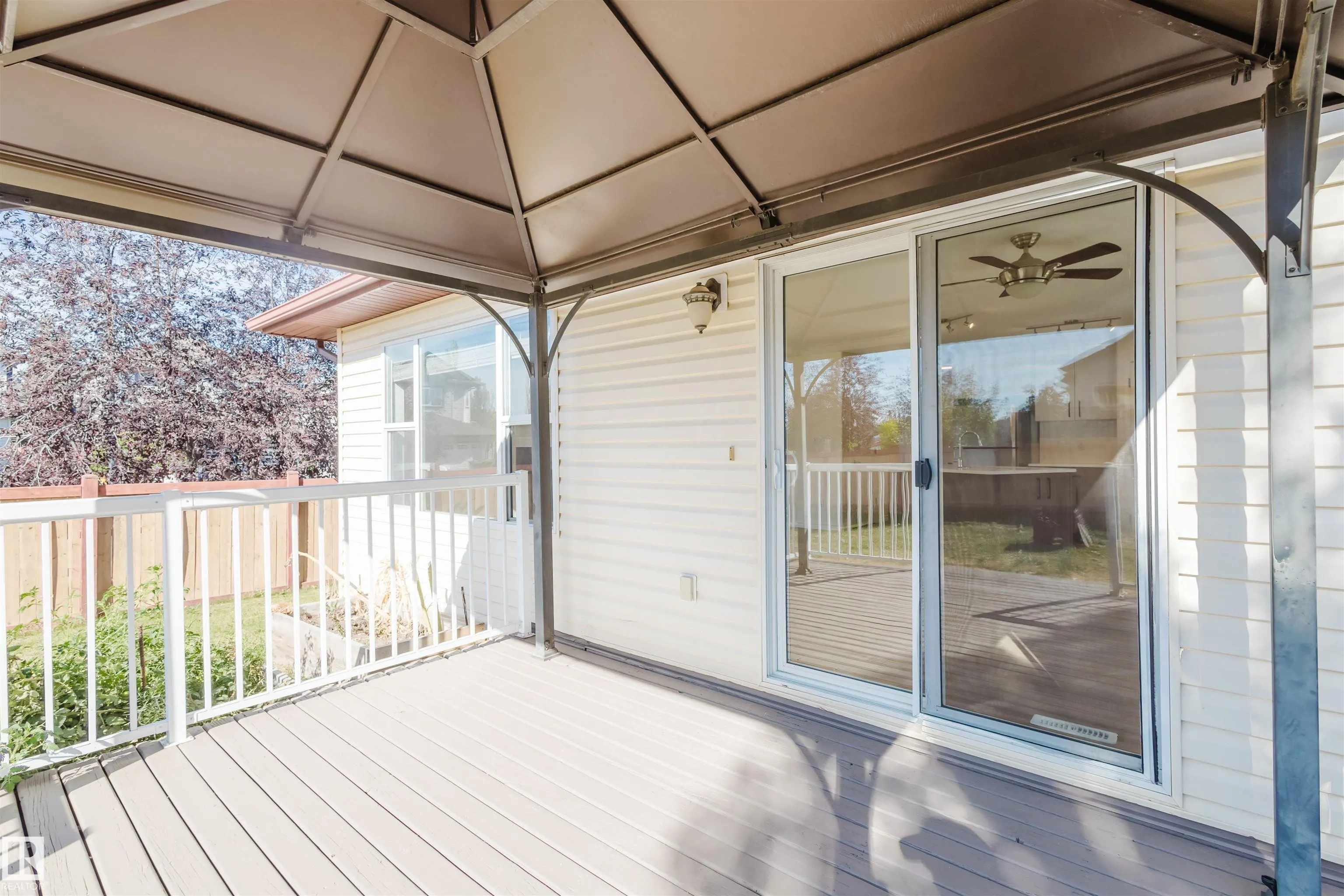 135 RUE MARQUET