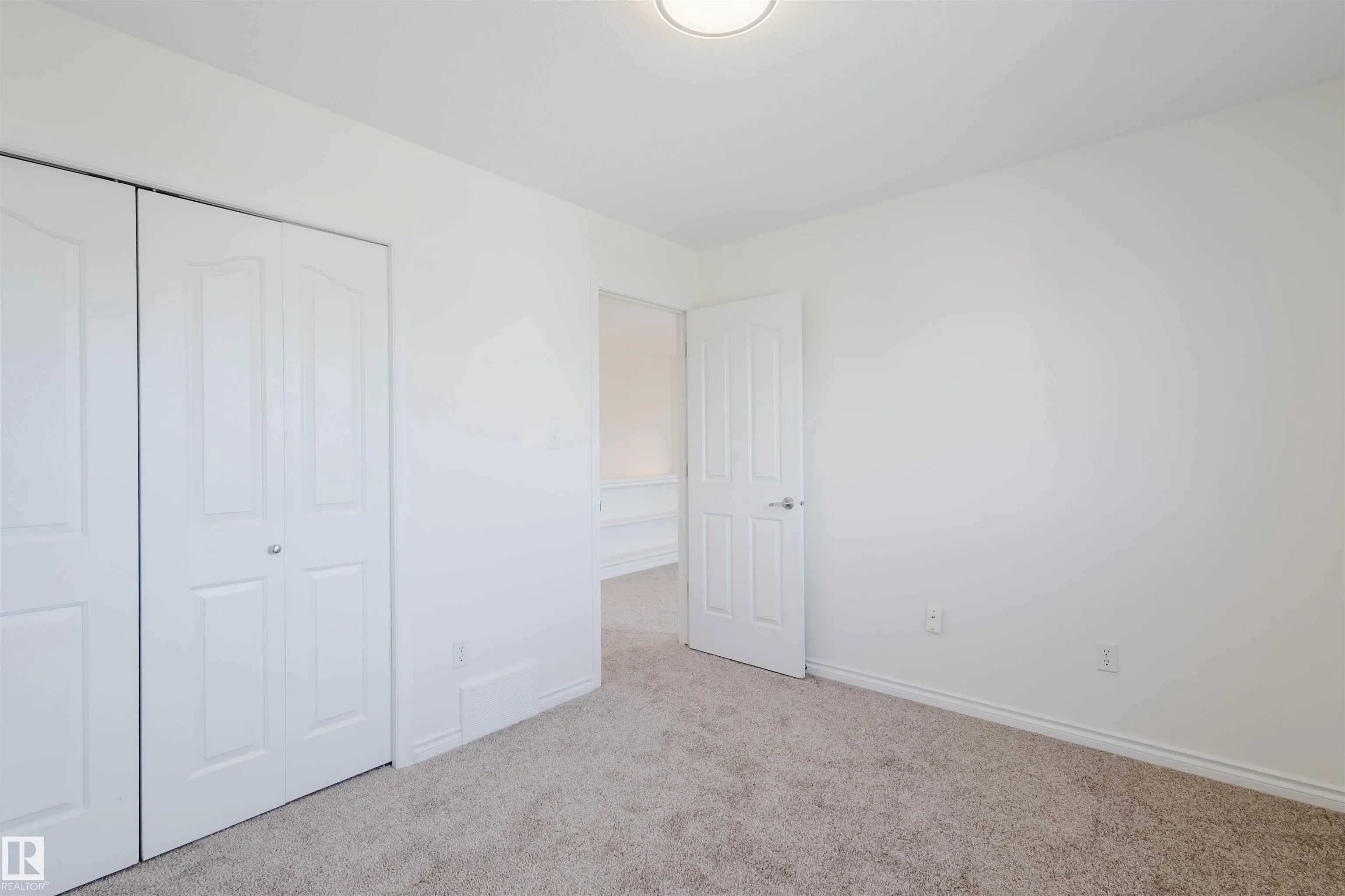 135 RUE MARQUET