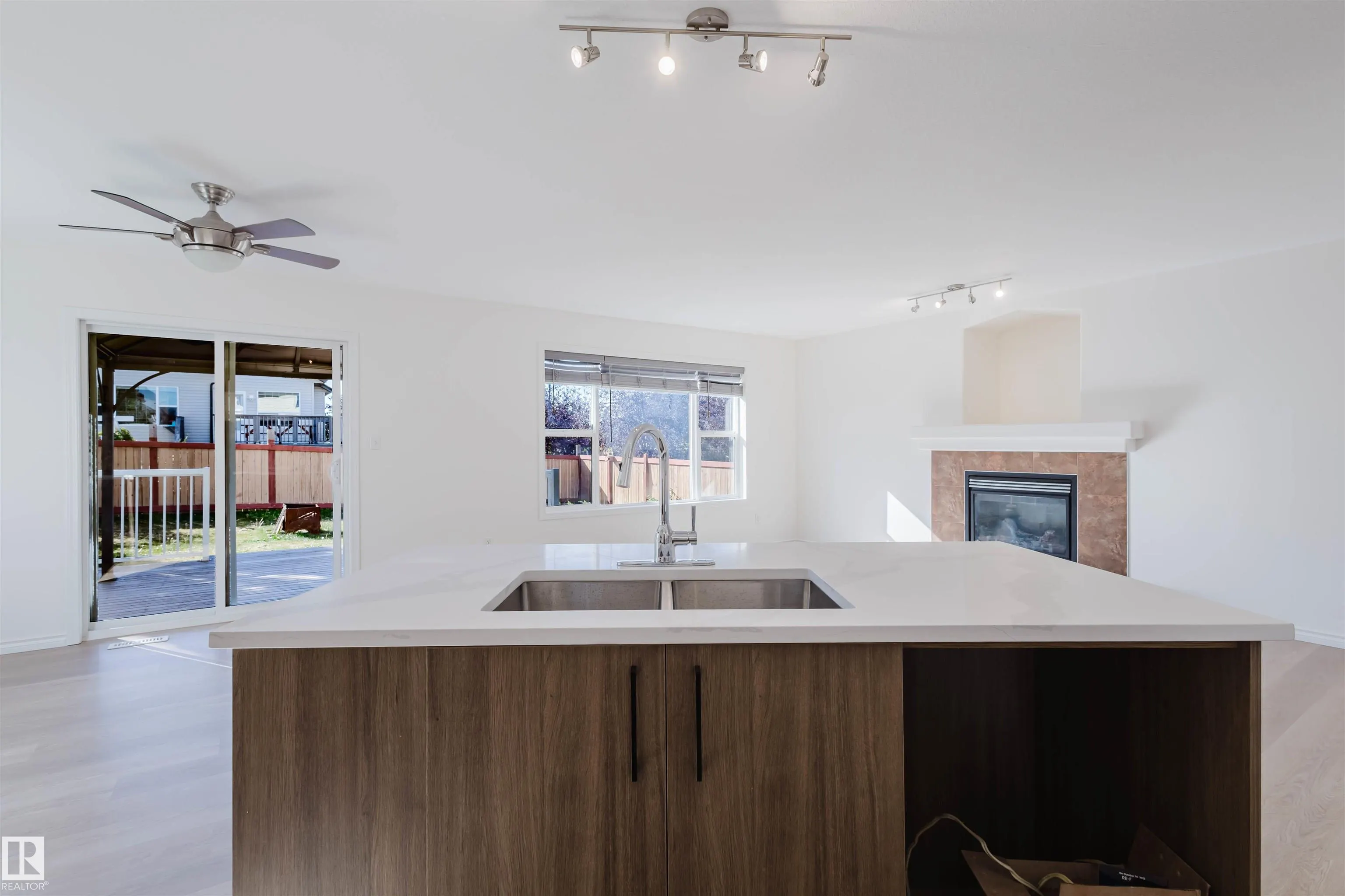 135 RUE MARQUET