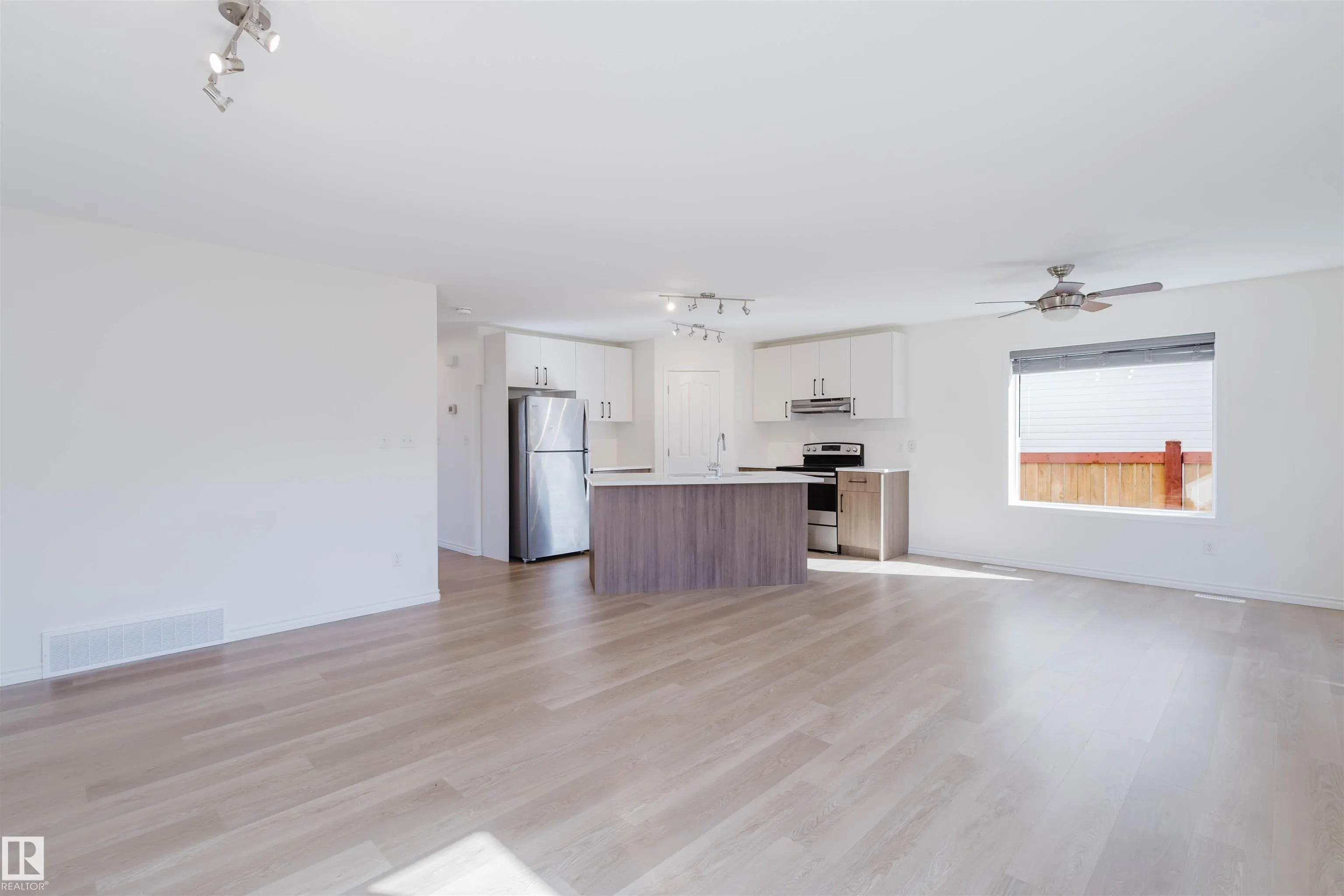 135 RUE MARQUET