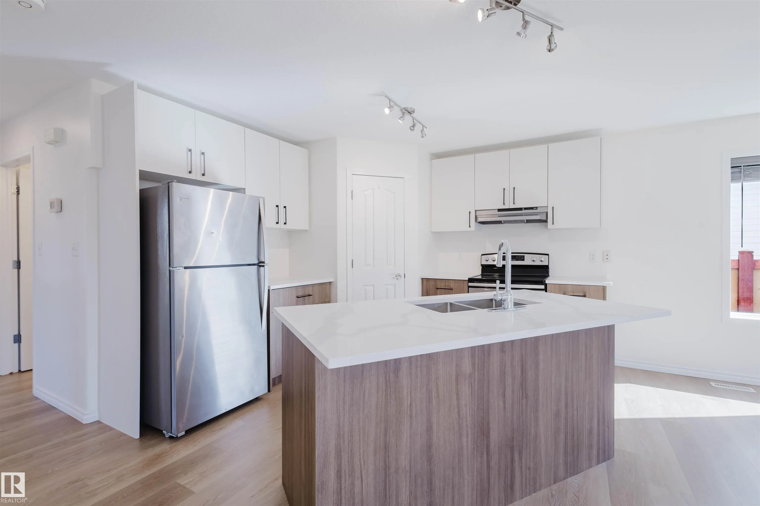135 RUE MARQUET