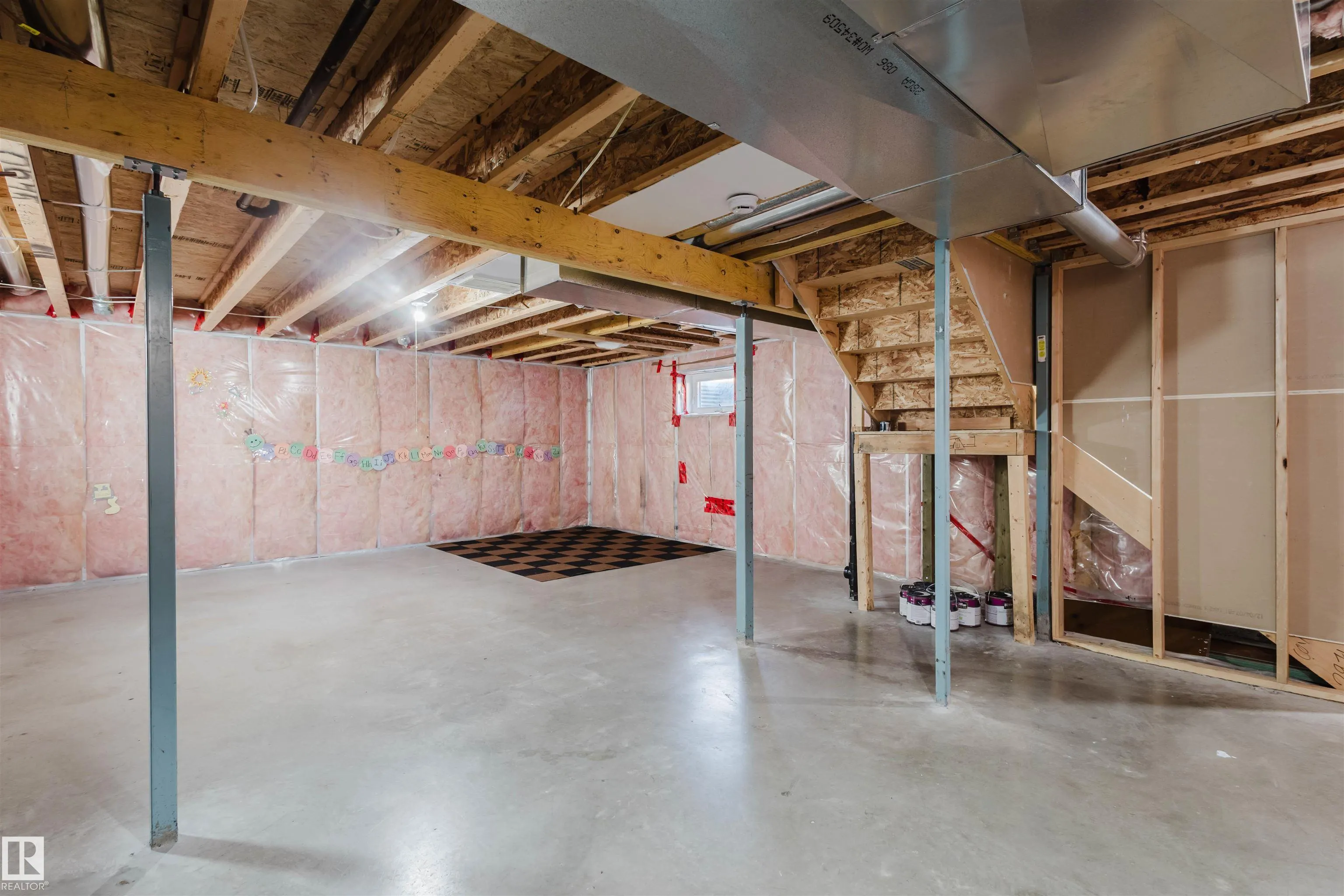 135 RUE MARQUET
