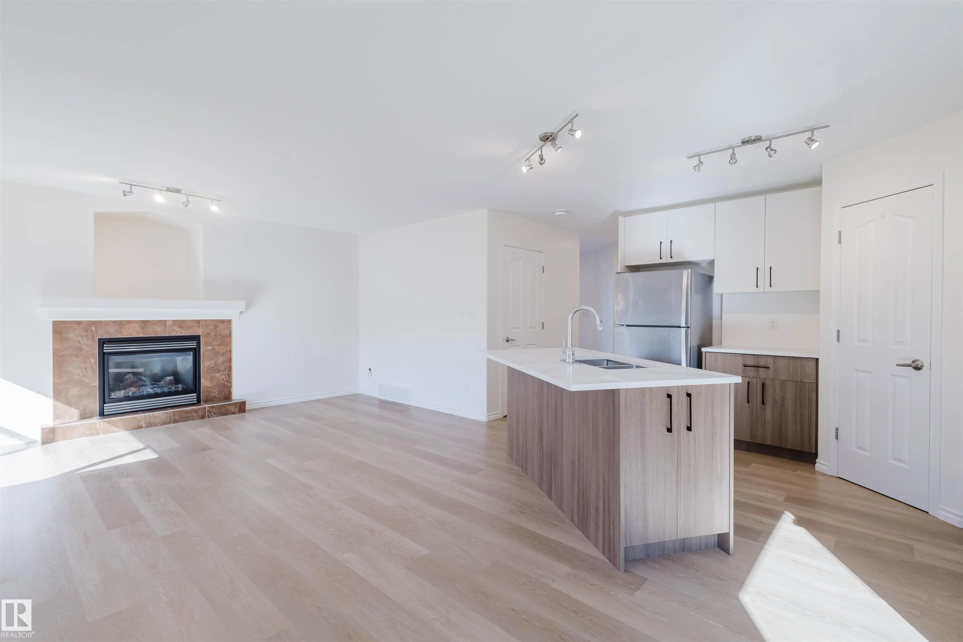 135 RUE MARQUET