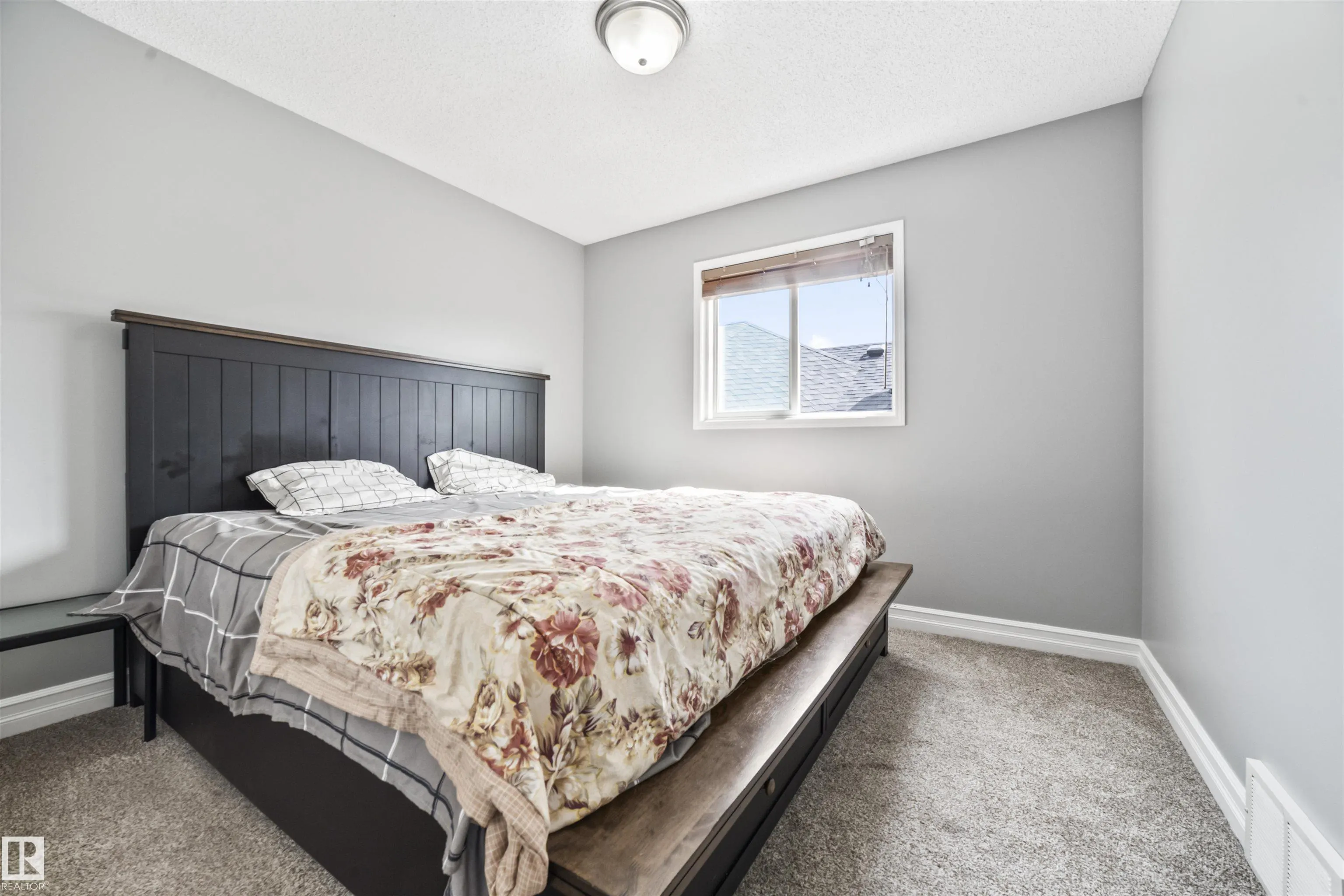 324 79 ST