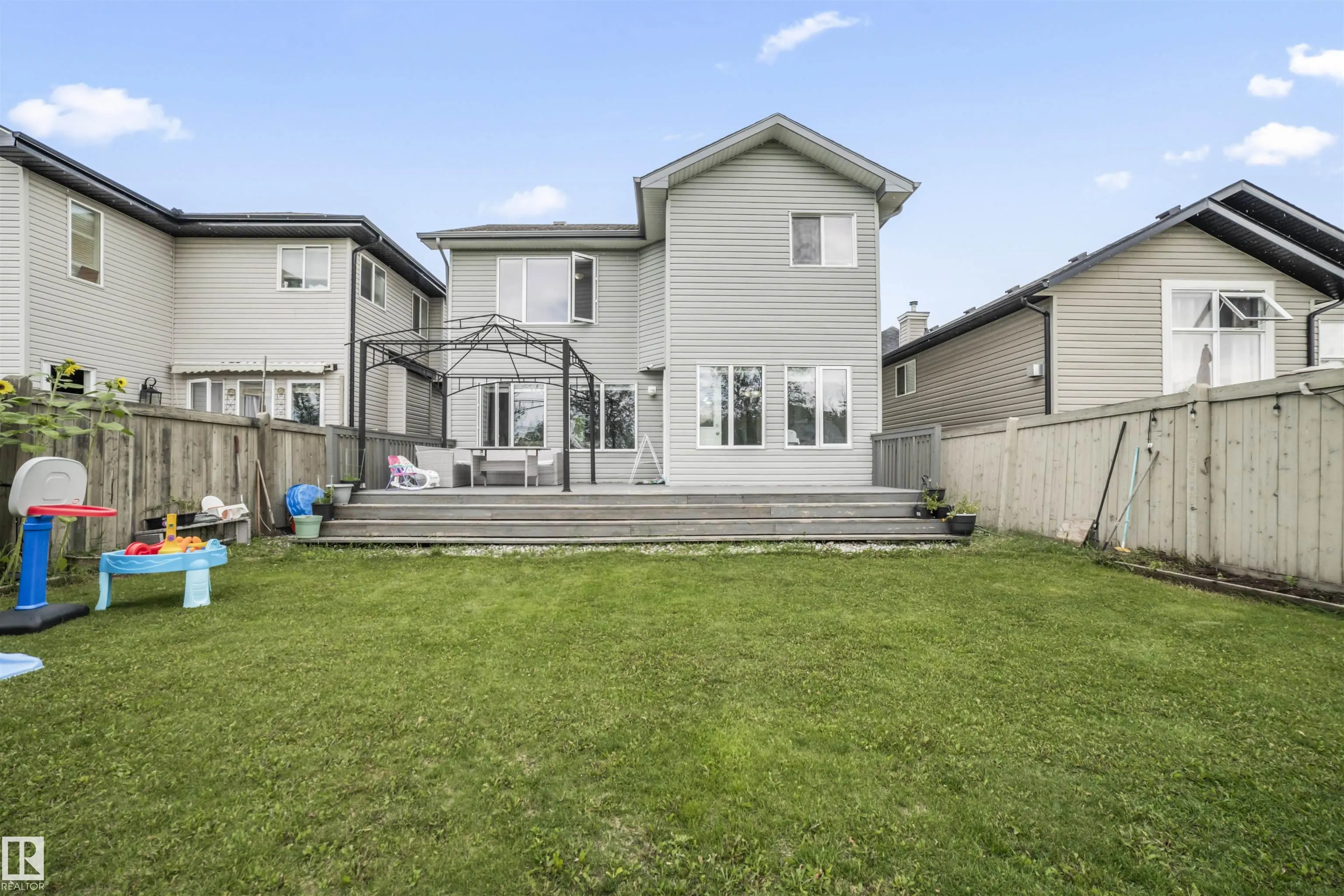 324 79 ST