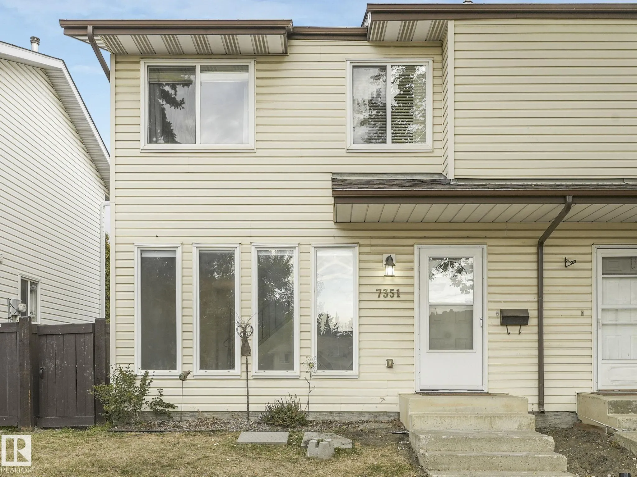 7351 180 Street