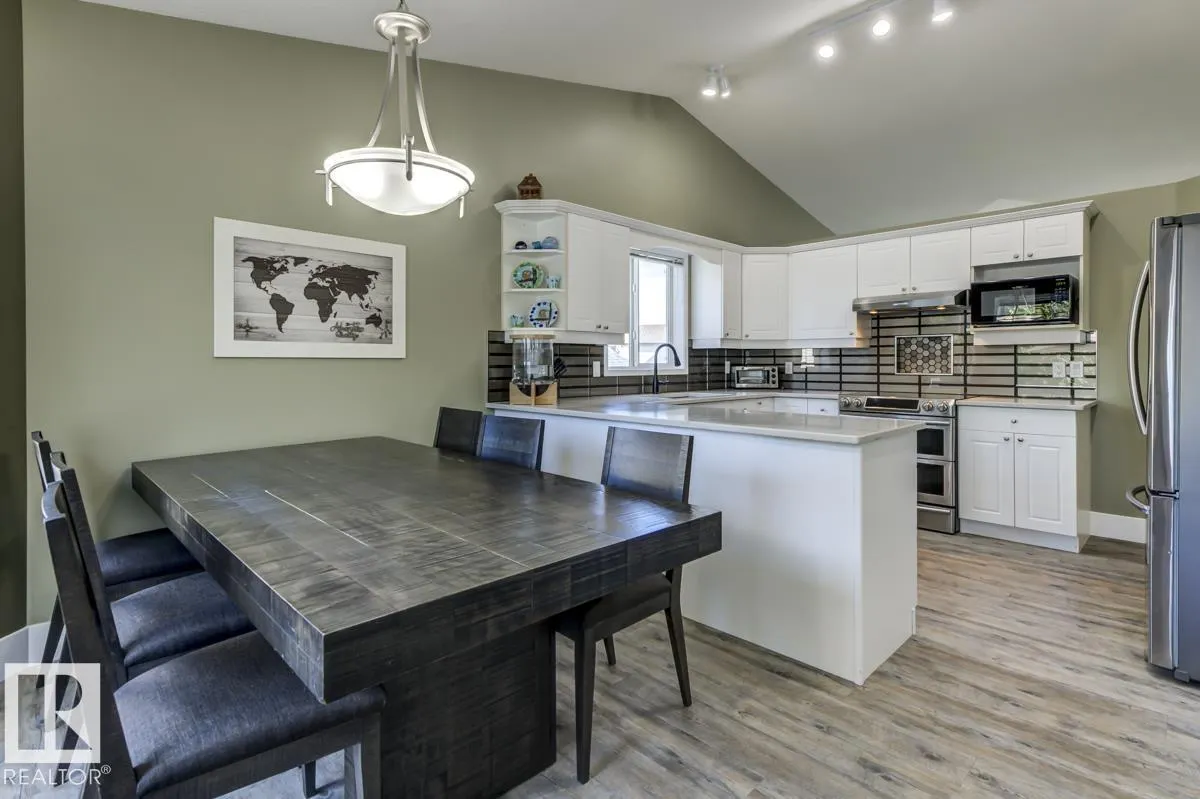 182 FOXBORO Landing