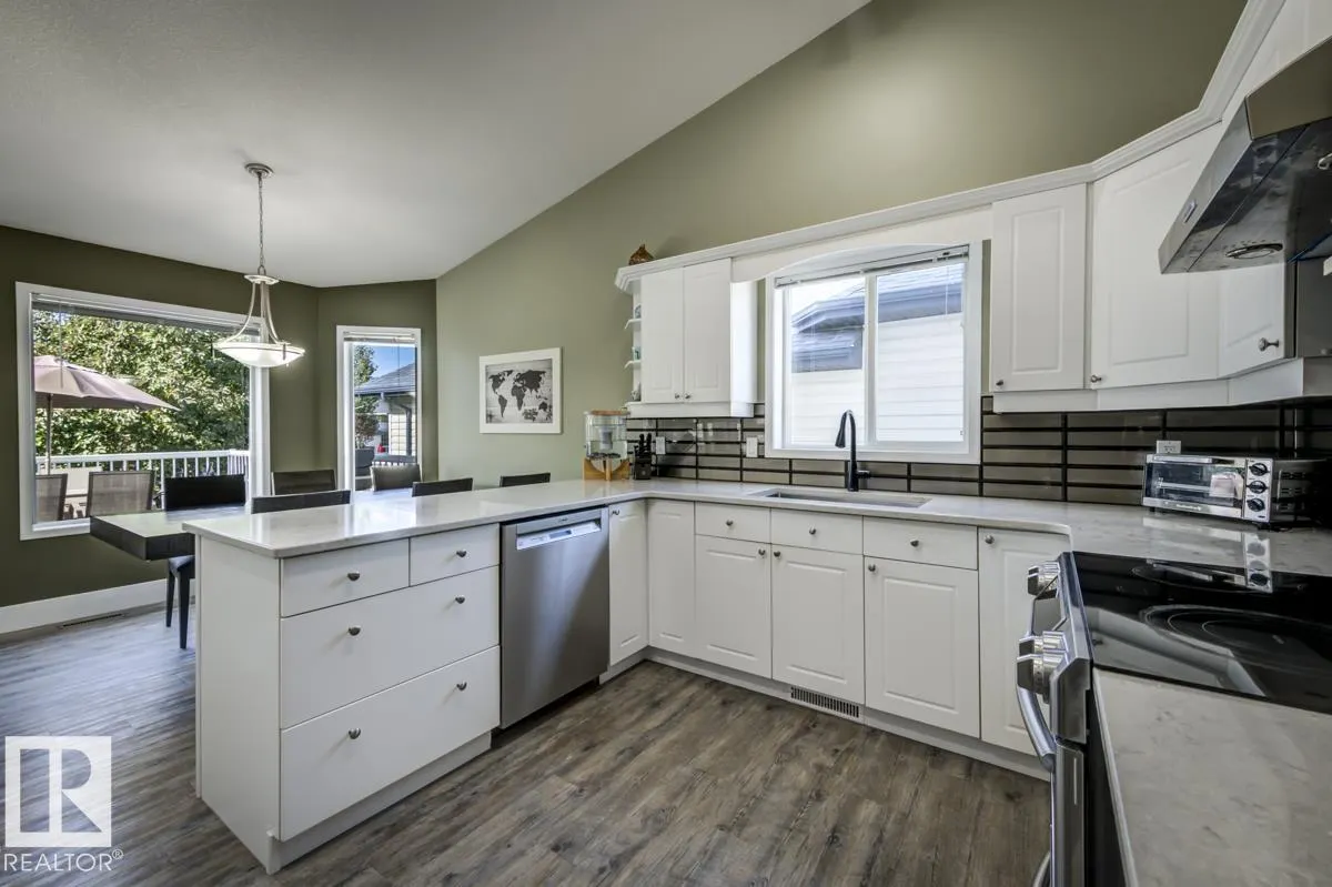 182 FOXBORO Landing