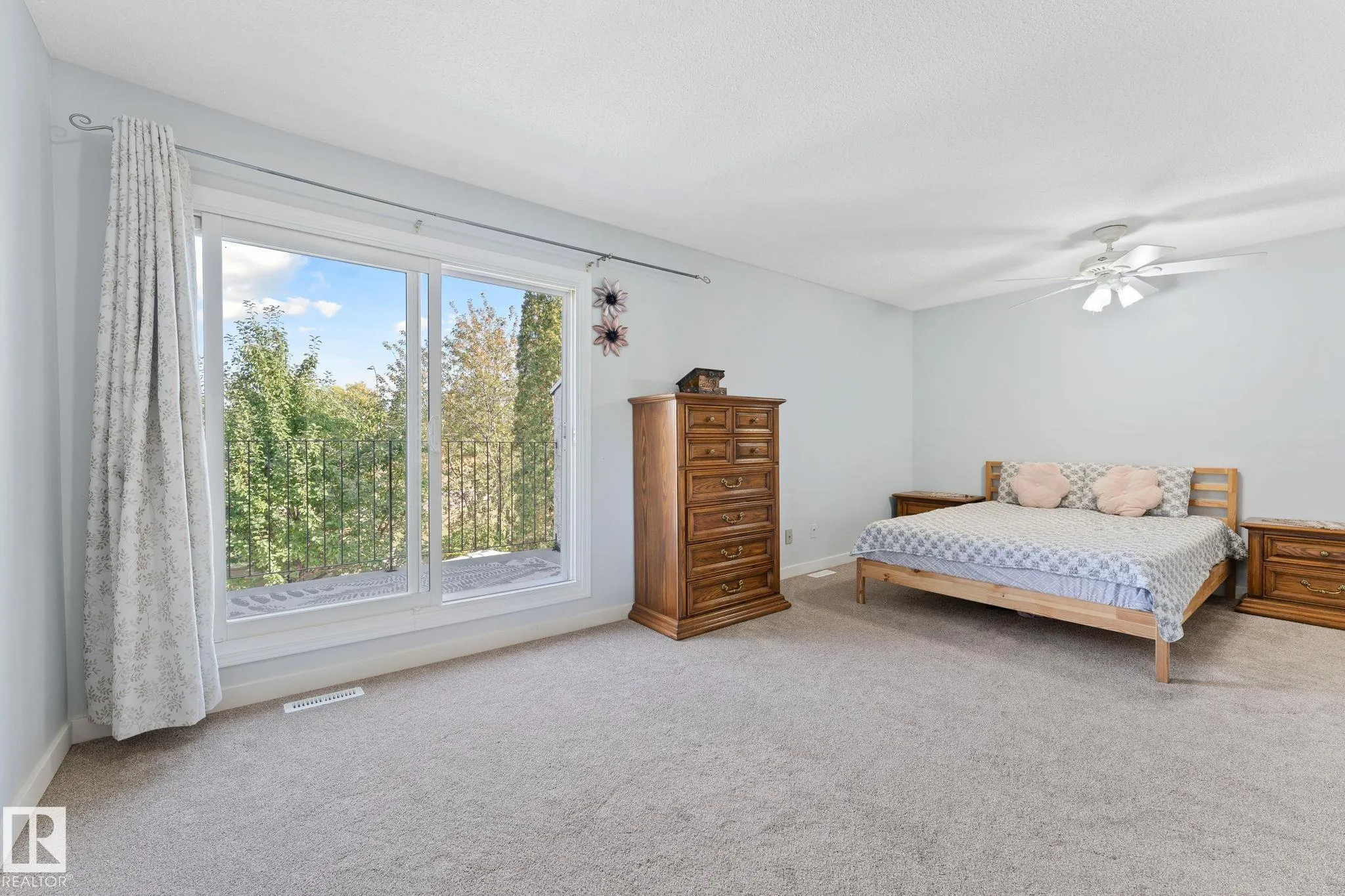 182 CALLINGWOOD Place