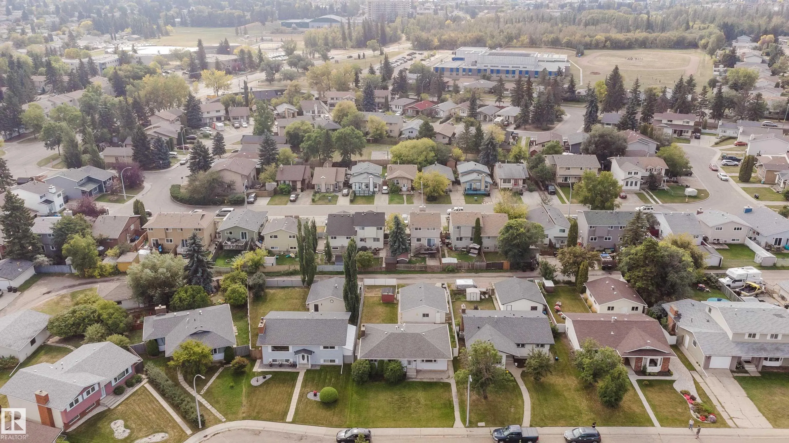 75 WESTVIEW Crescent